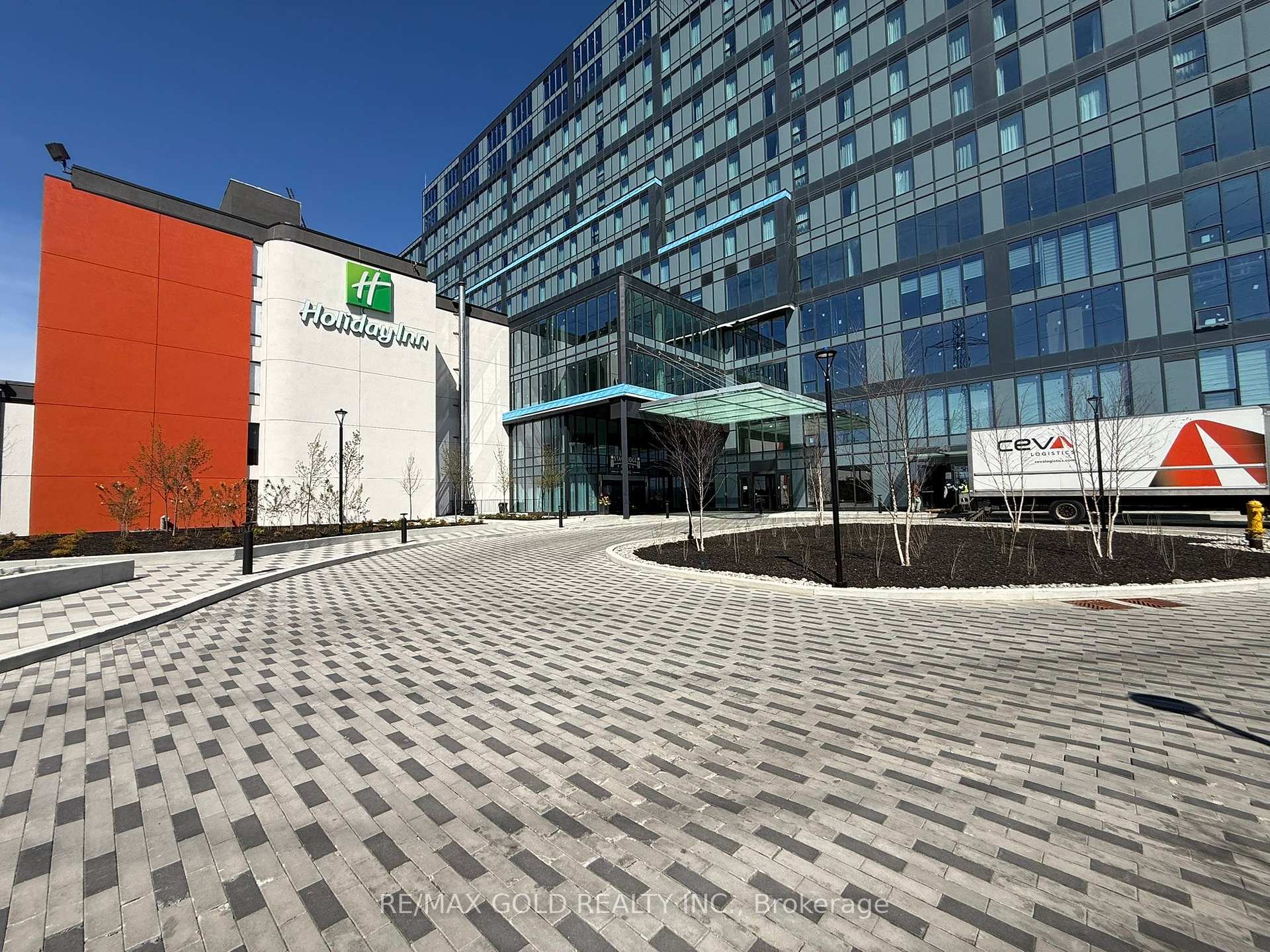 998 Martin Grove Road 326, Toronto W10, ON M9W 0G6