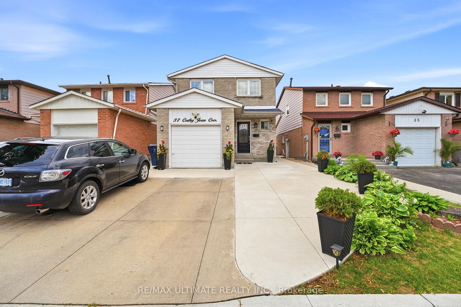 37 Cathy Jean Crescent, Toronto W10, ON M9V 4T2