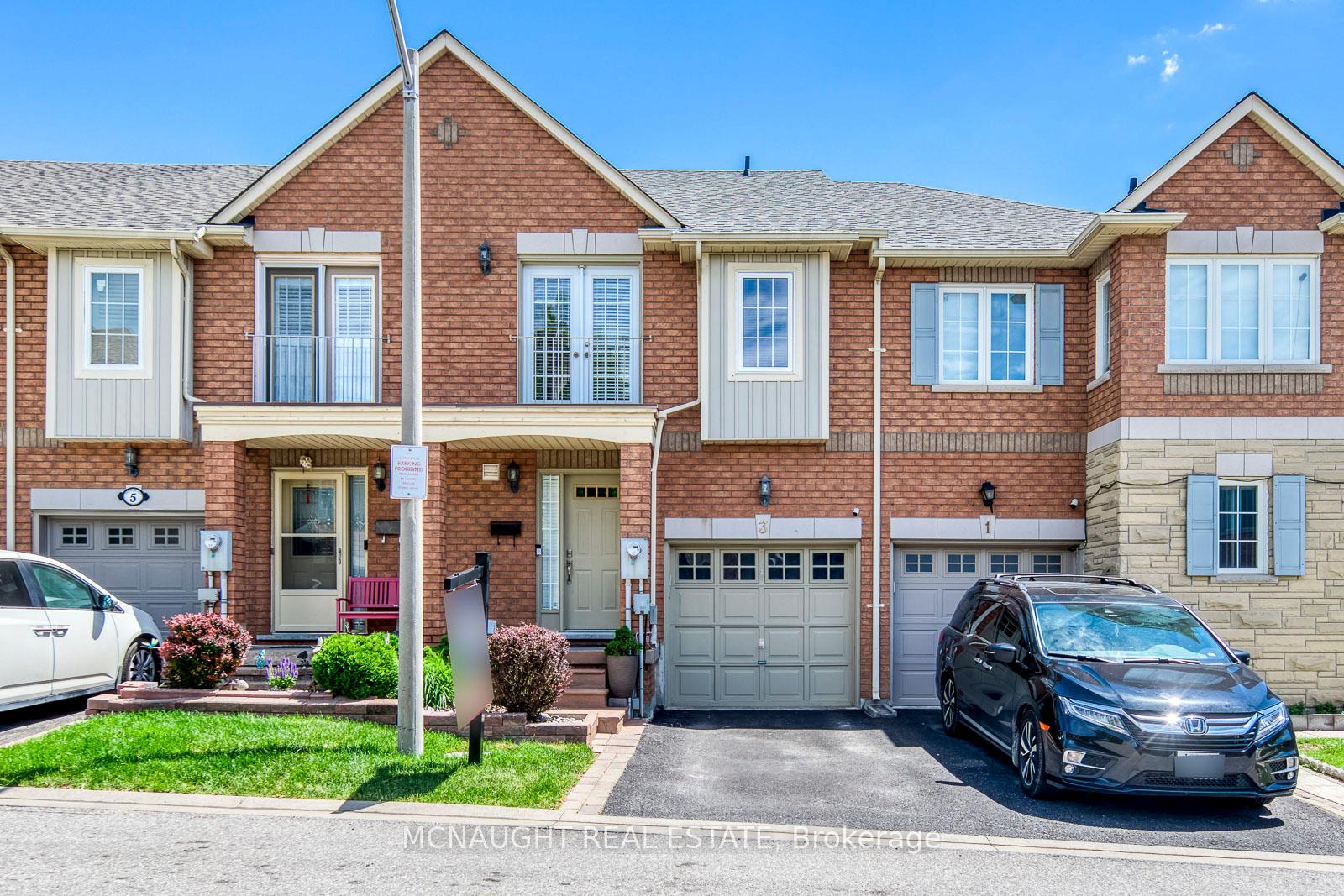 3 Springside Way, Toronto W05, ON M3M 3H5