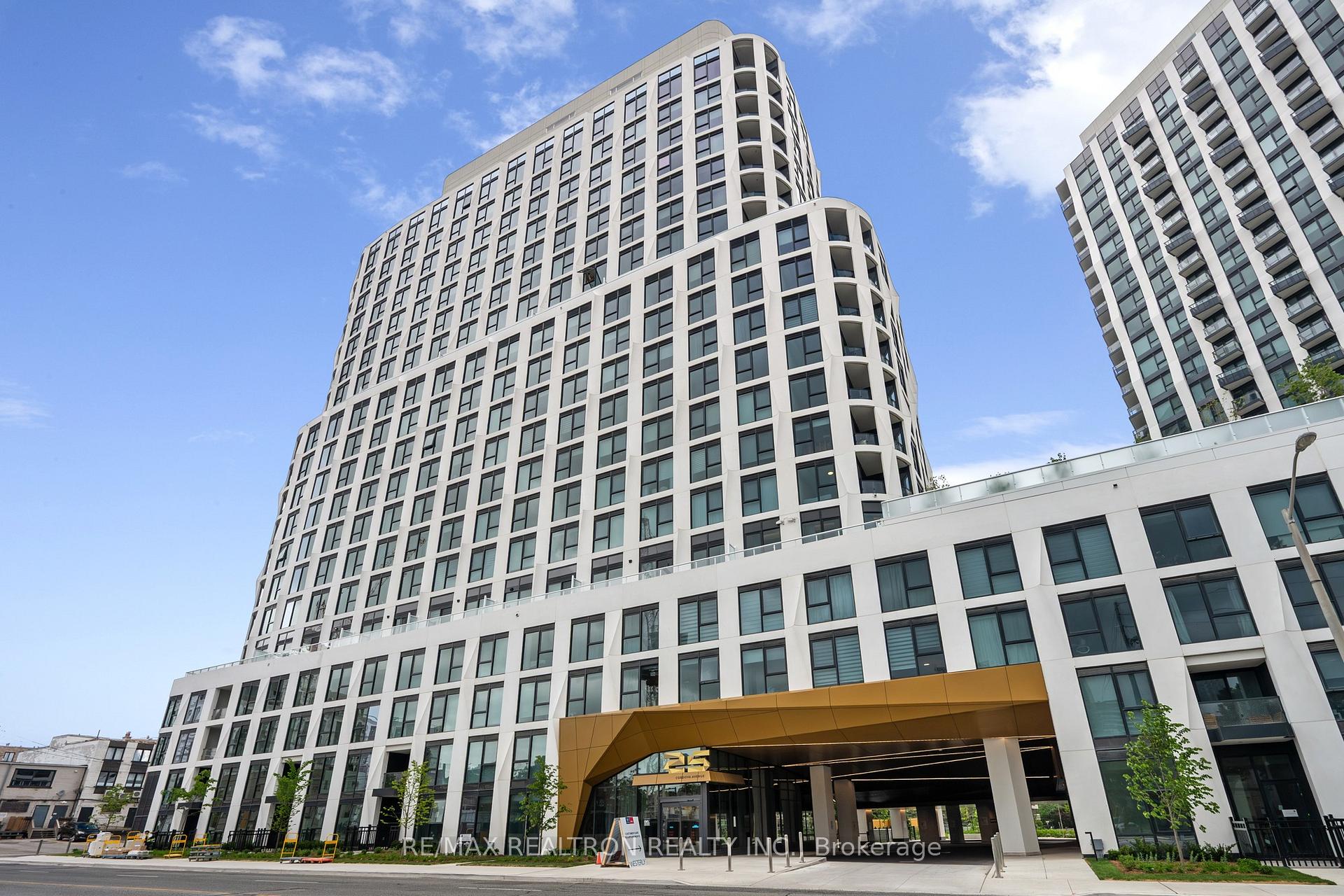 25 Cordova Avenue PH06, Toronto W08, ON M9A 0E5