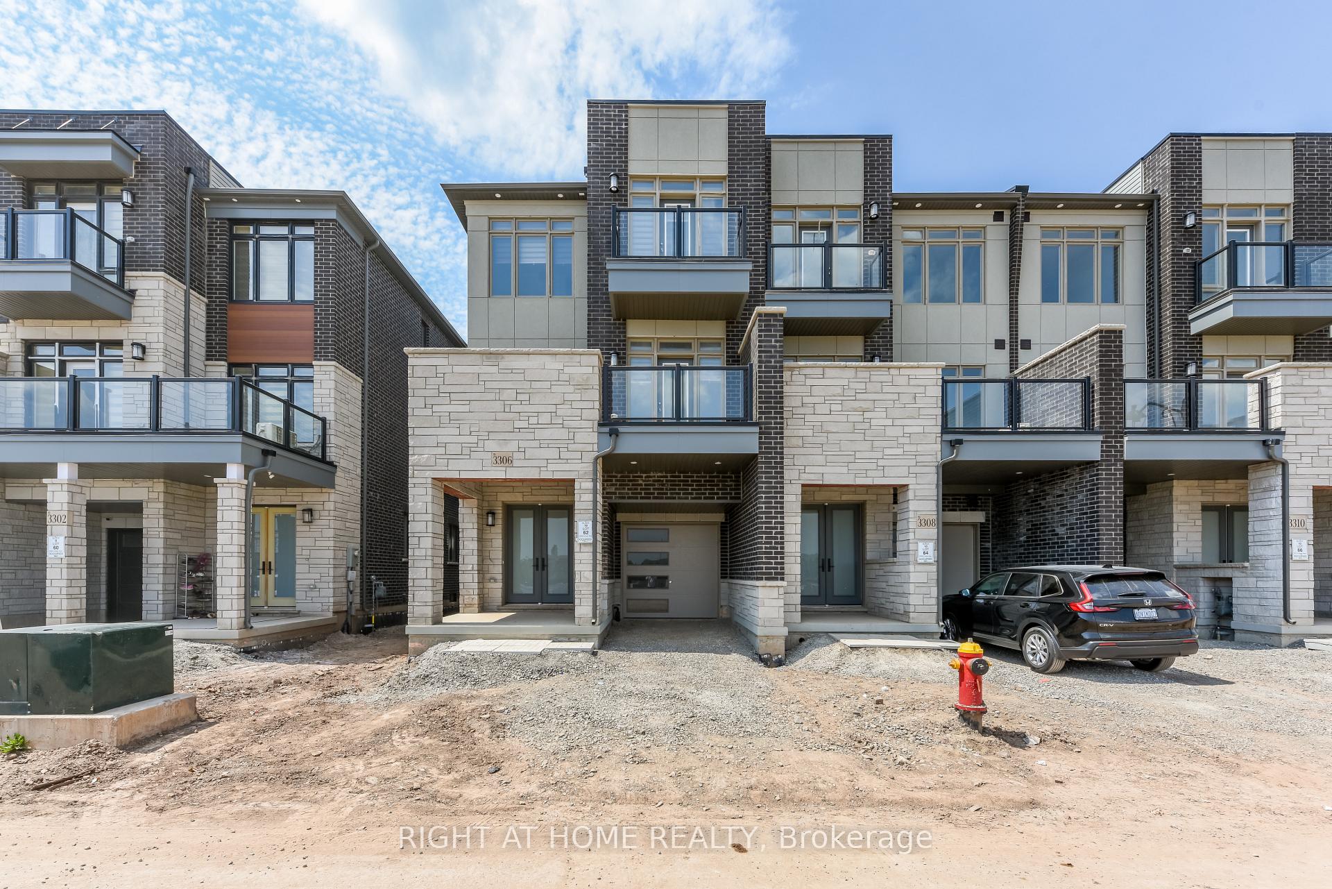 3306 umar Avenue, Oakville, ON L6M 5S2