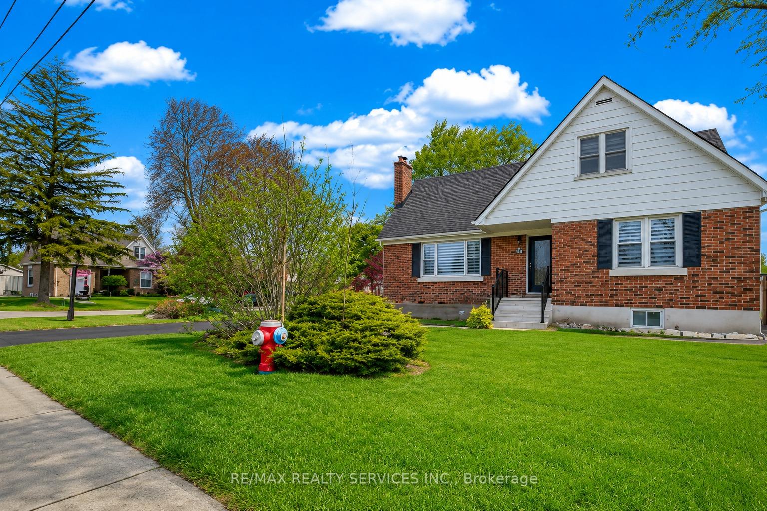 21 Gregory Street, Brampton, ON L6Y 1G2