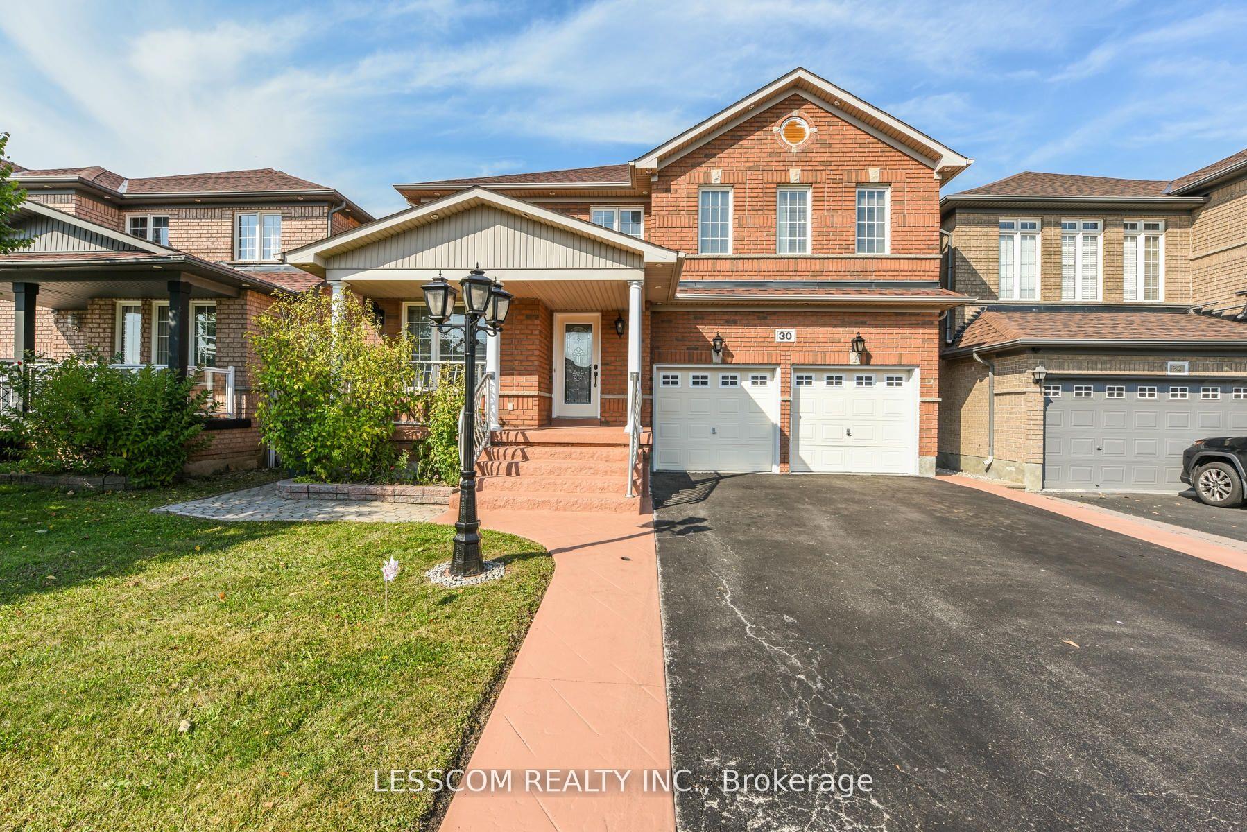 30 Fairhill Avenue, Brampton, ON L7A 2E7