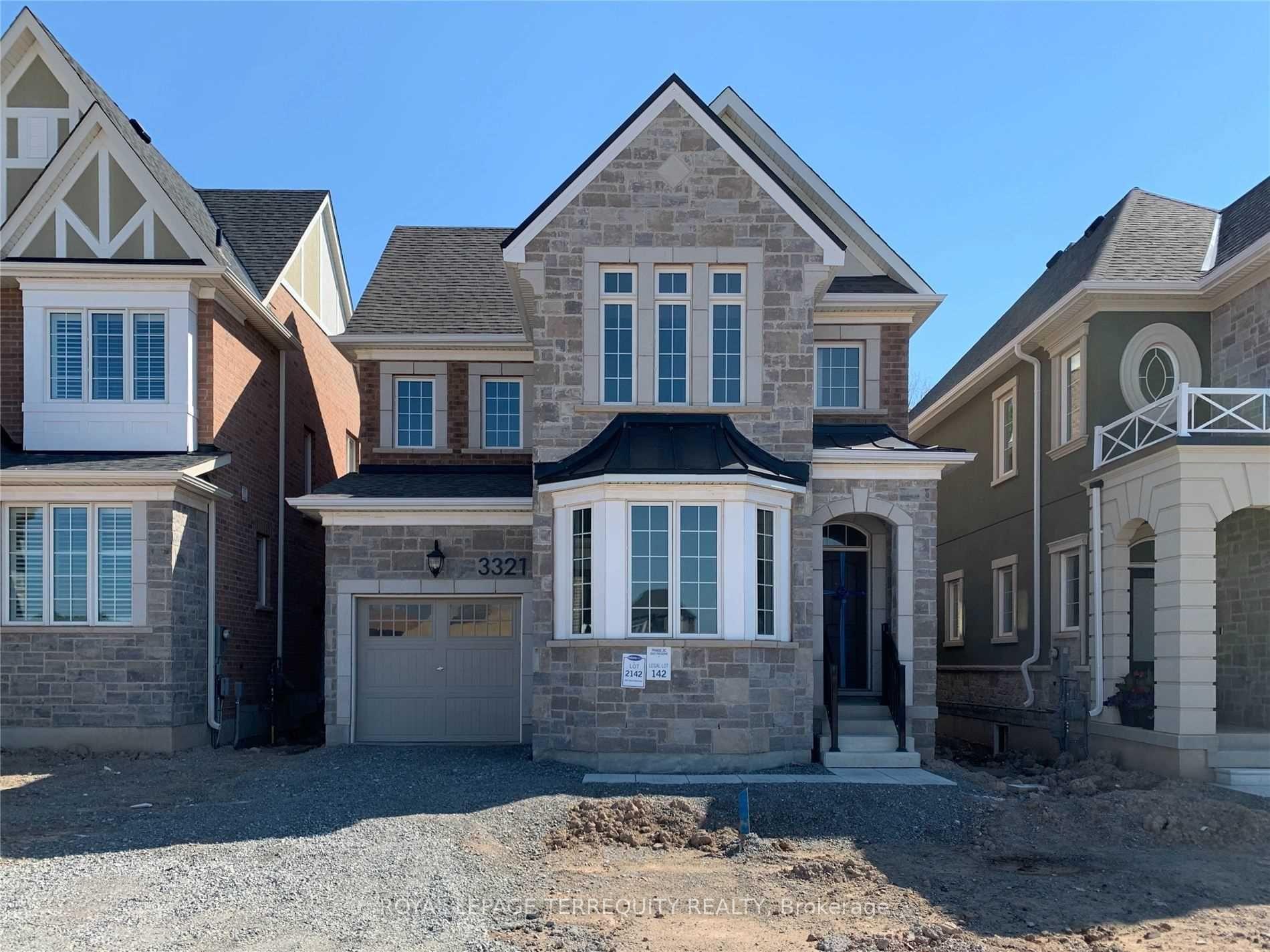 3321 Vernon Powell Drive, Oakville, ON L6H 0Y4