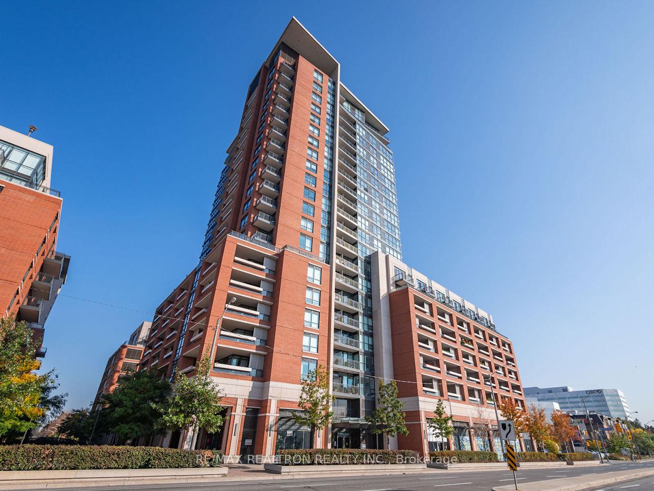 800 LAWRENCE Avenue W 523, Toronto W04, ON M6A 0B1