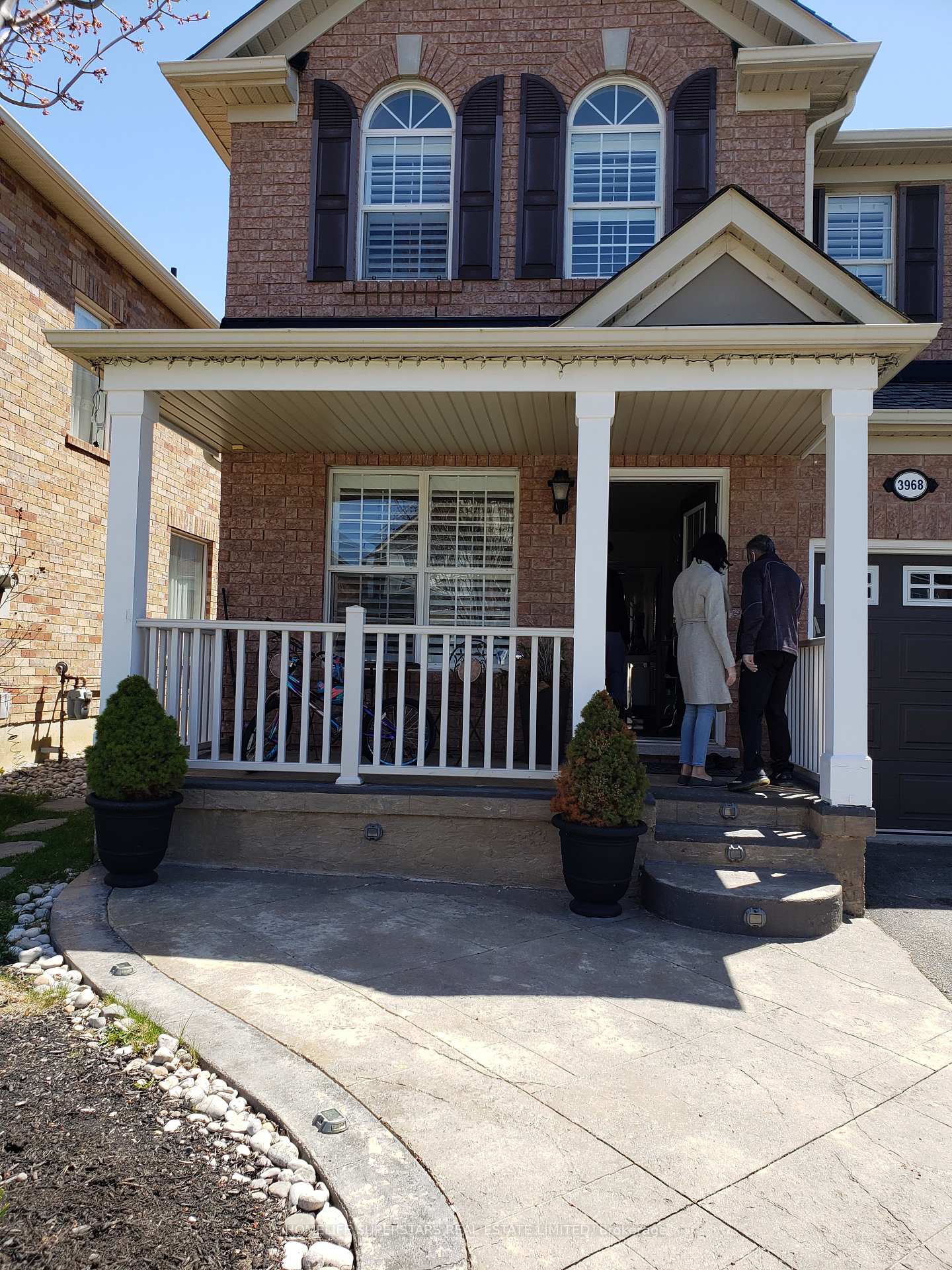3968 Janice Drive, Mississauga, ON L5M 7Y4