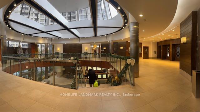 3888 Duke Of York Boulevard 119, Mississauga, ON L5B 4P5