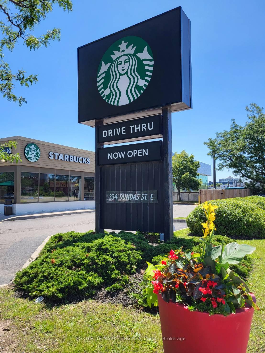 334 Dundas Street E, Mississauga, ON L5A 1W9