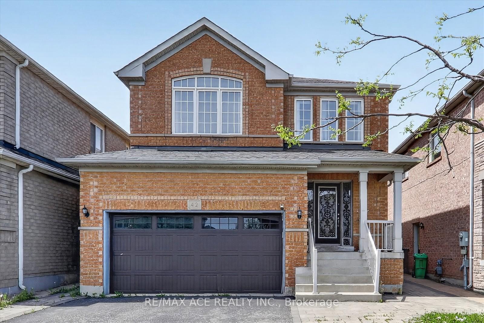 42 Feather Reed Way, Brampton, ON L6R 3A3