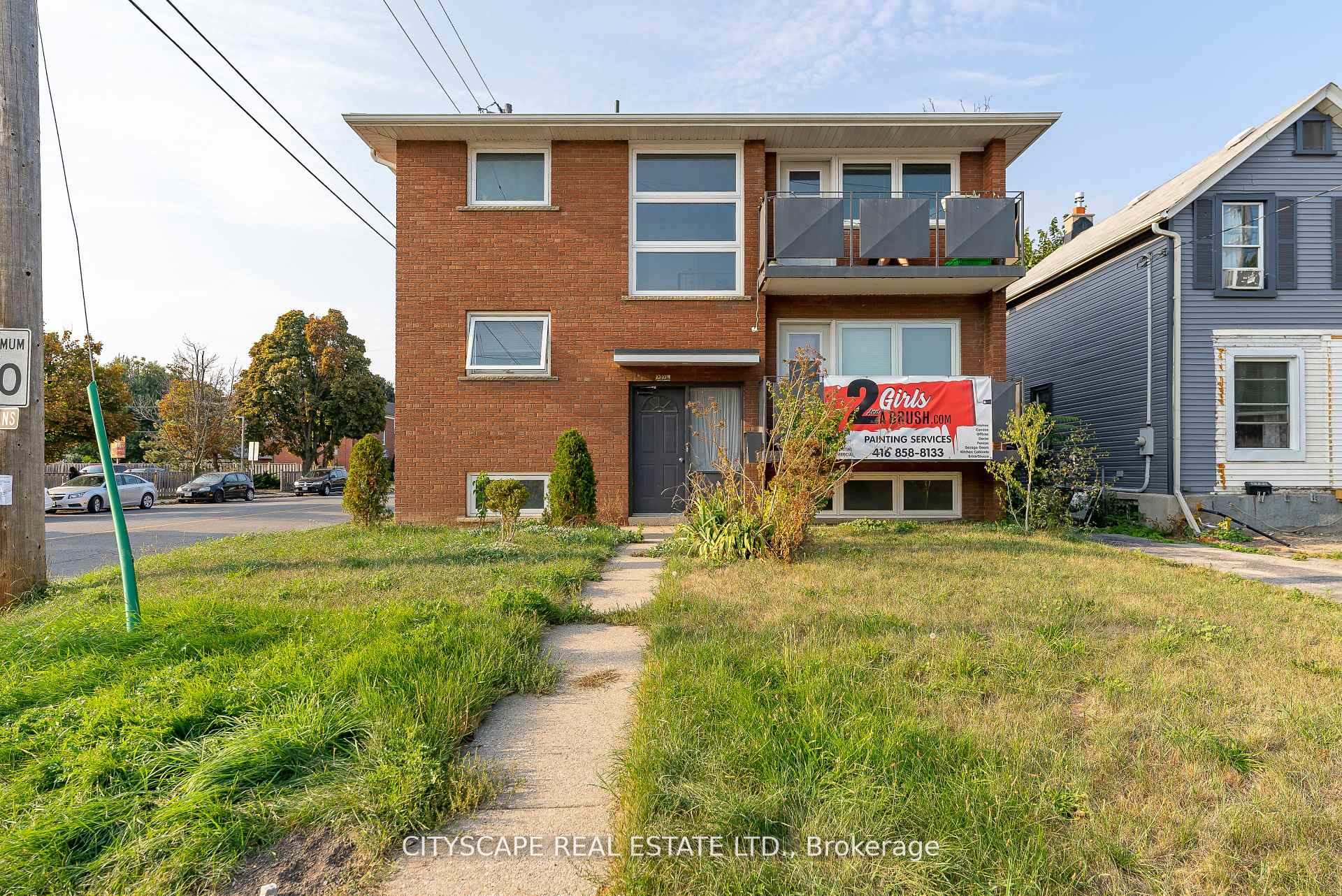 2724 Lakeshore Boulevard Lower, Toronto W06, ON M8V 1G8