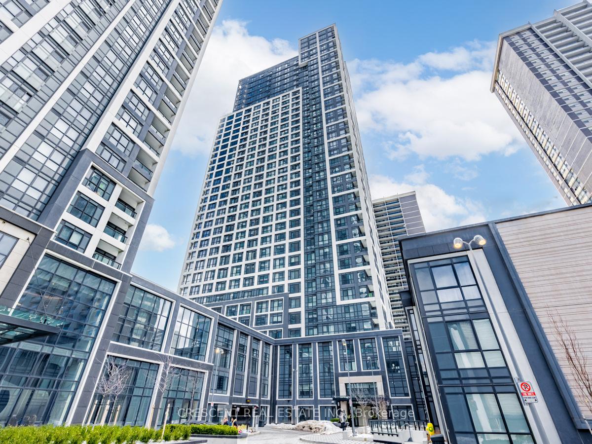 9 Mabelle Avenue 2423, Toronto W08, ON M9A 0E1