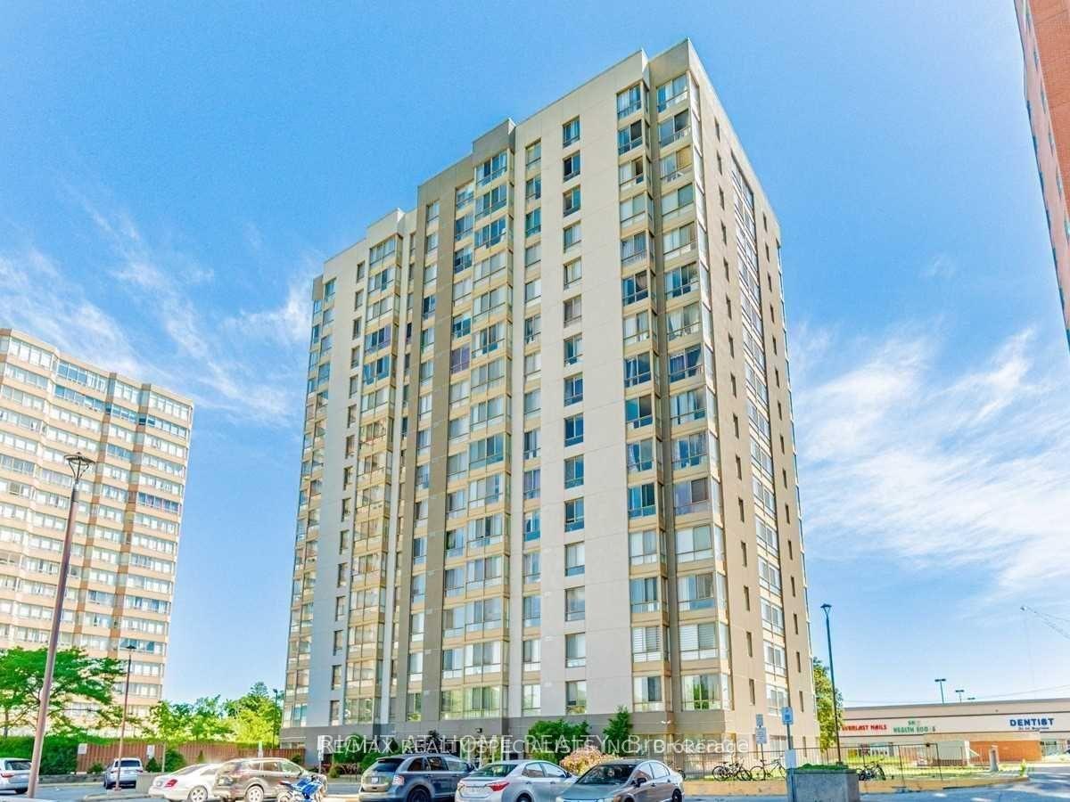 2470 Eglinton Avenue 507, Toronto W04, ON M6M 5E7