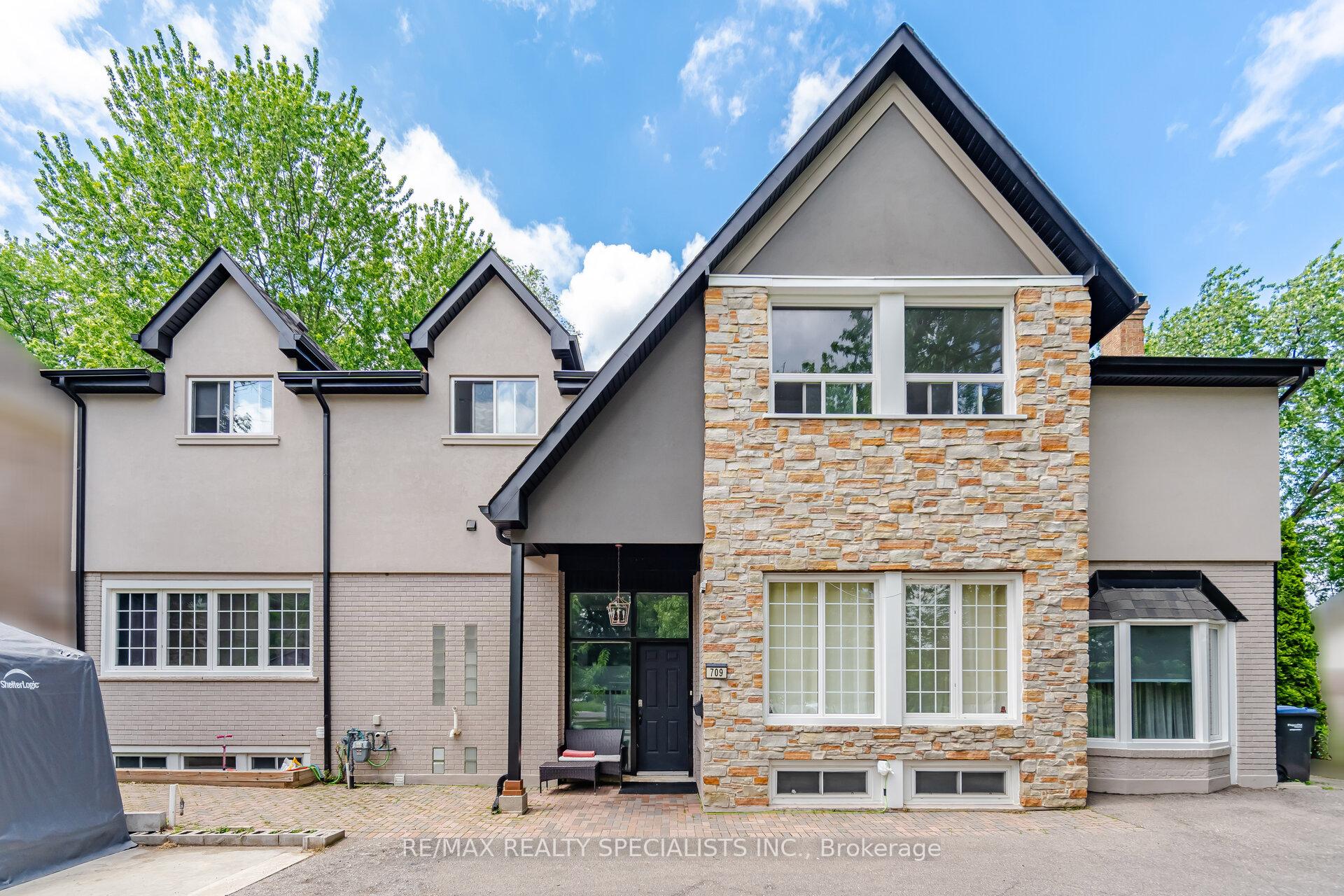 709 Queensway N/A W, Mississauga, ON L5C 1A7