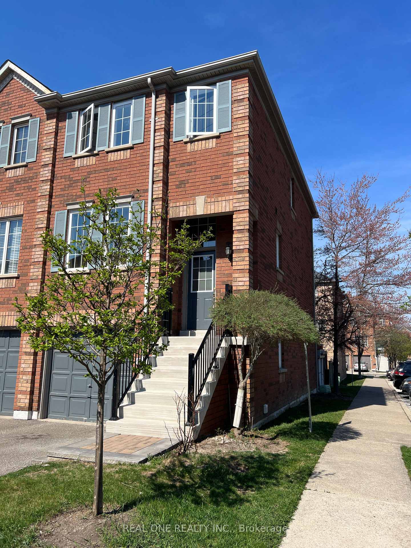 5530 Glen Erin Drive 79, Mississauga, ON L5M 6E8