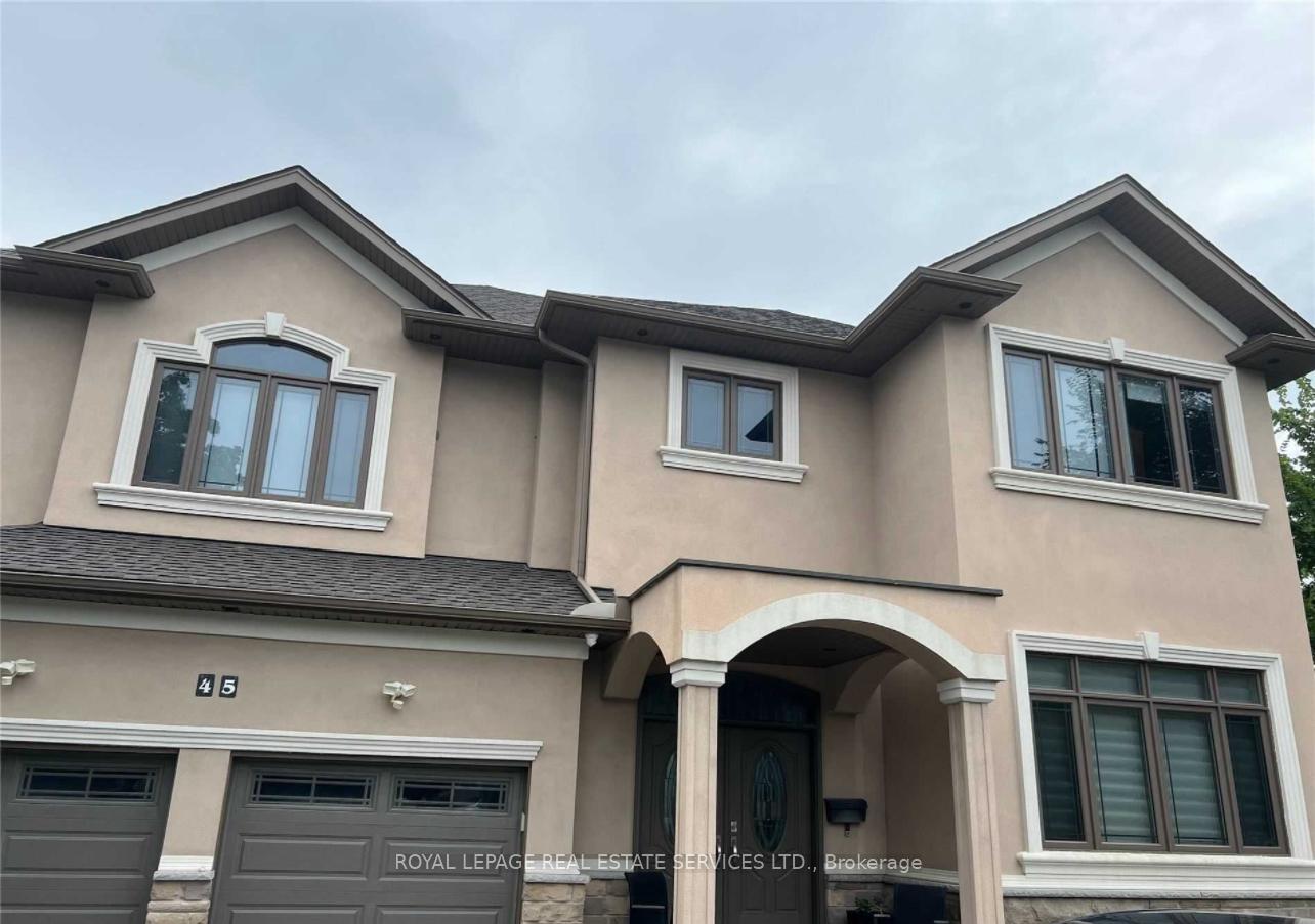45 Ontario Court S Lower, Mississauga, ON L5M 2K5