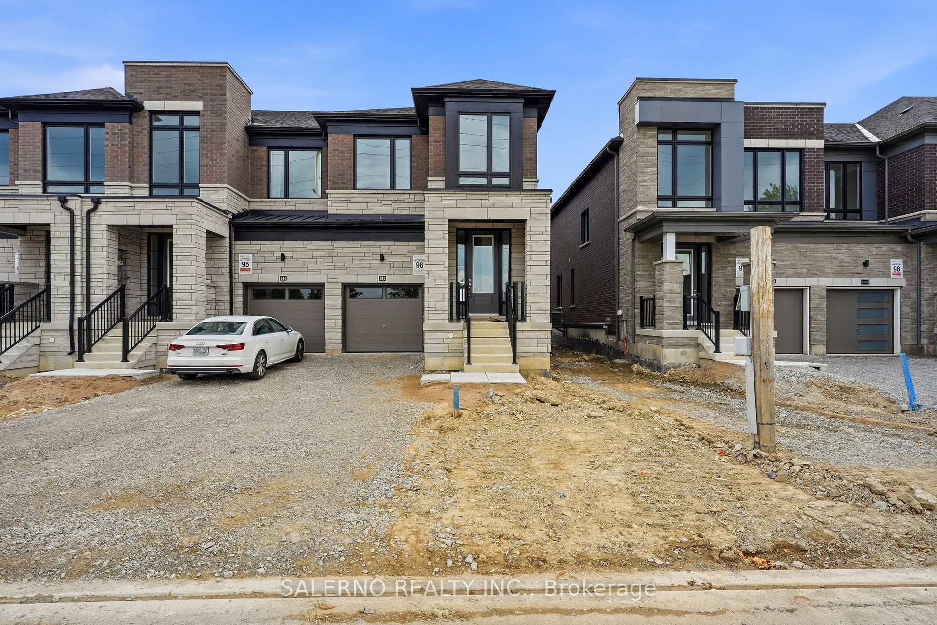616 Glasgow Road, Caledon, ON L7E 4N1