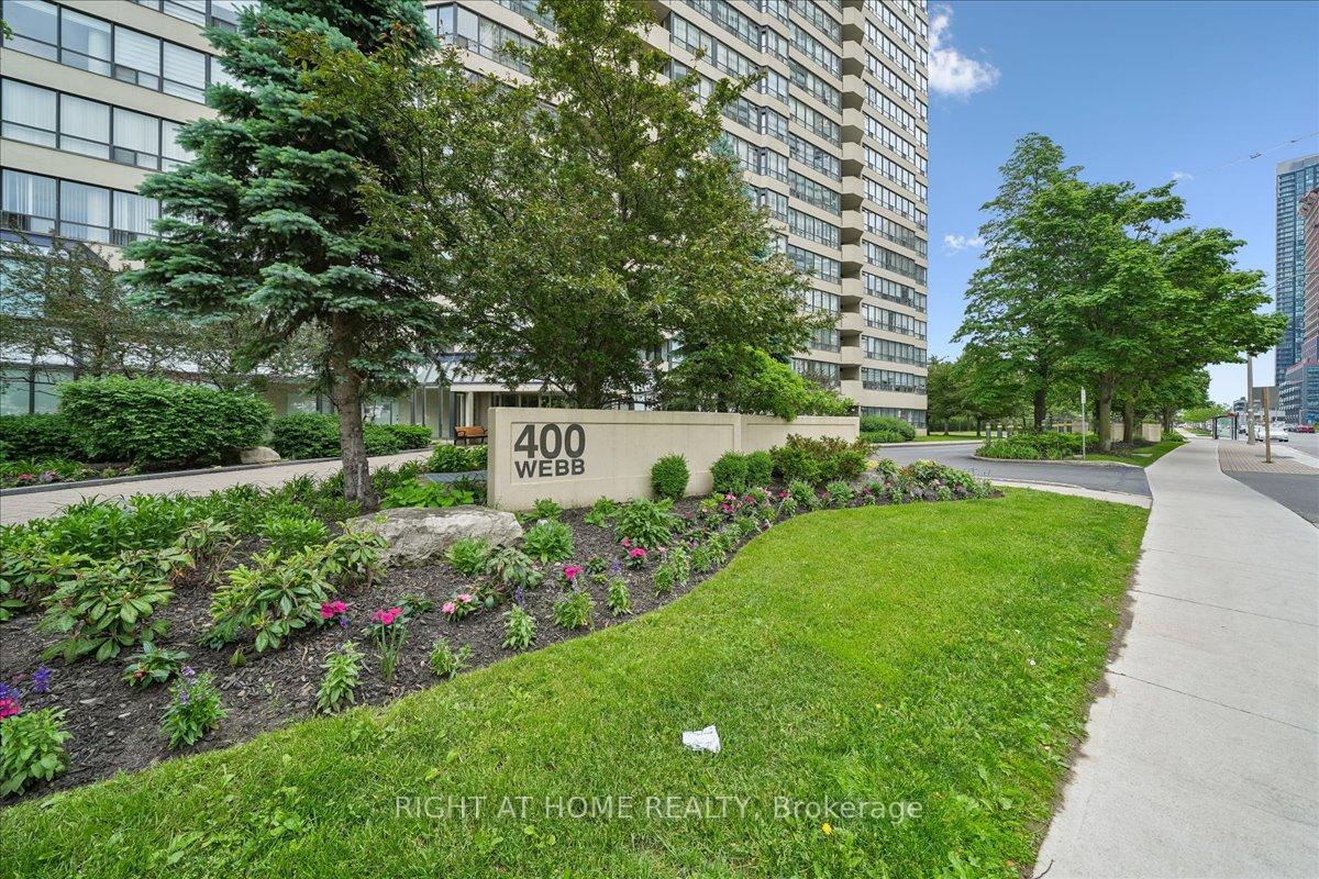 400 Webb Drive 210, Mississauga, ON L5B 3Z7