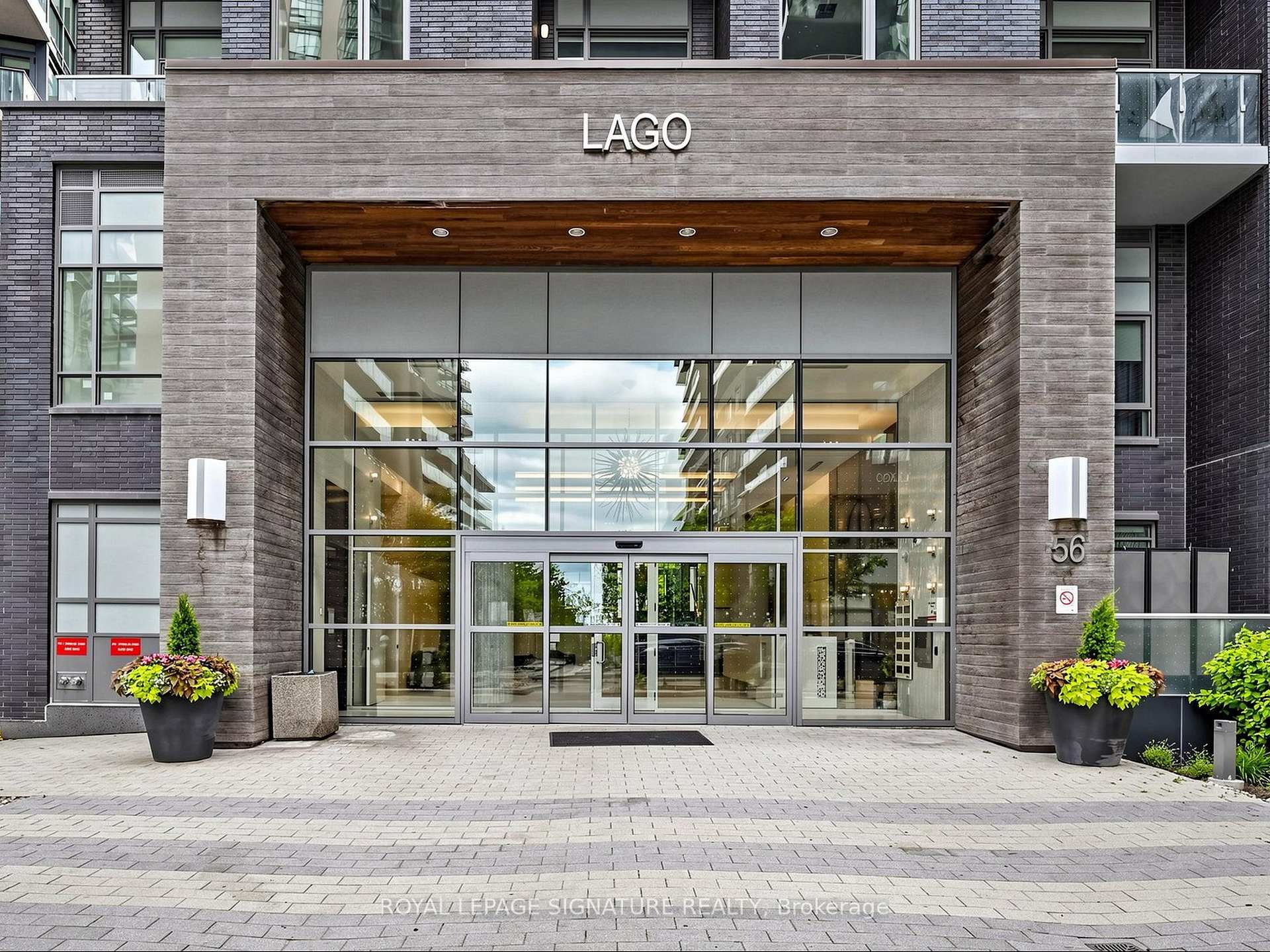 56 Annie Craig Drive 4704, Toronto W06, ON M8V 0C8