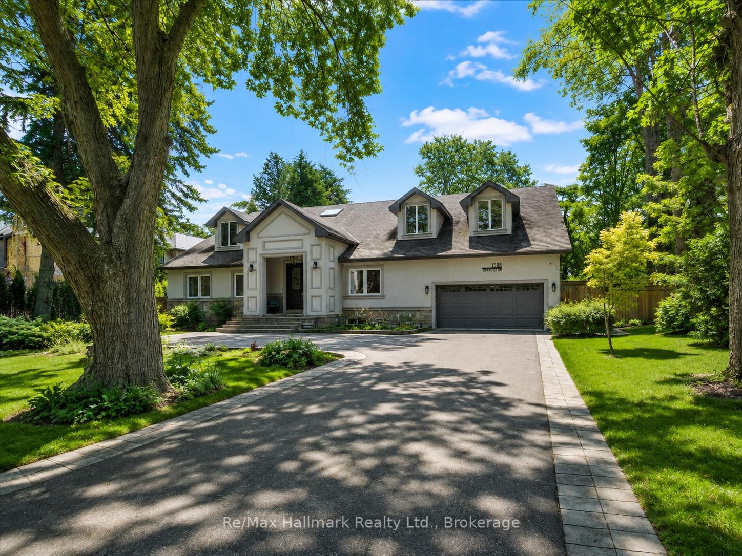 1508 Oakhill Drive, Oakville, ON L6J 1Y5