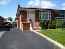 1145 Shadeland Drive, Mississauga, ON L5C 1P2