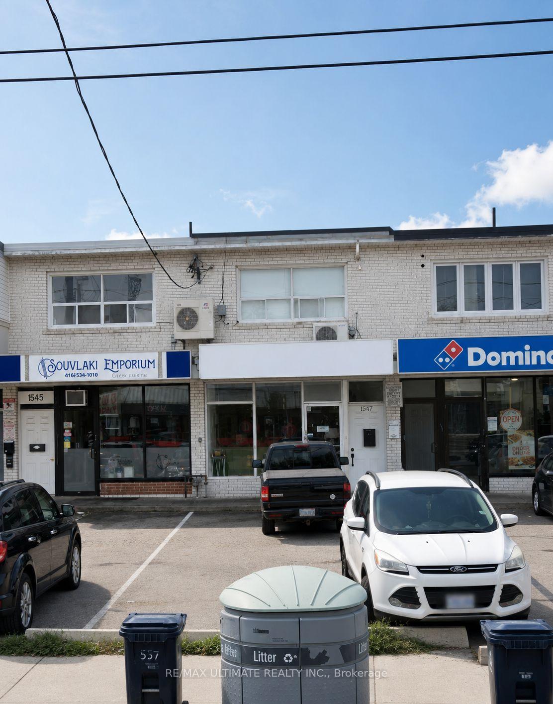 1547 Dupont Street Main, Toronto W02, ON M6P 3S5