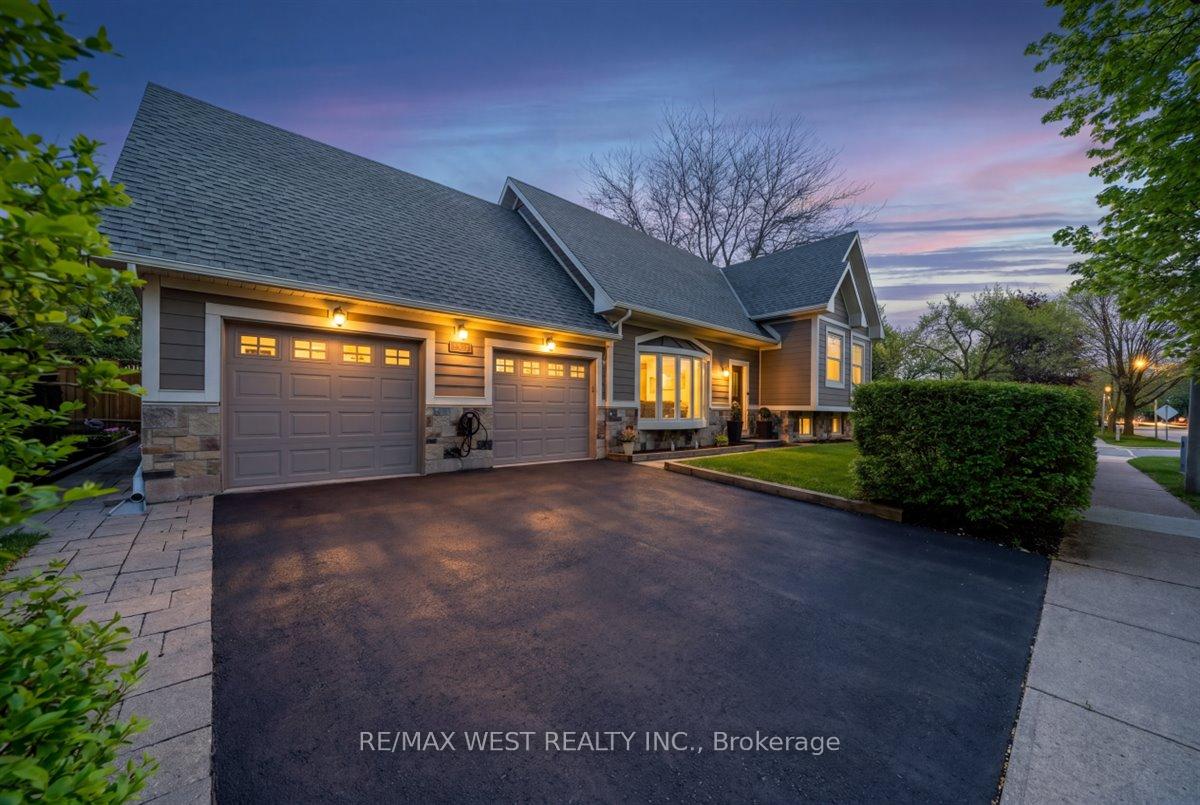 2456 Bridge Road, Oakville, ON L6L 2H1