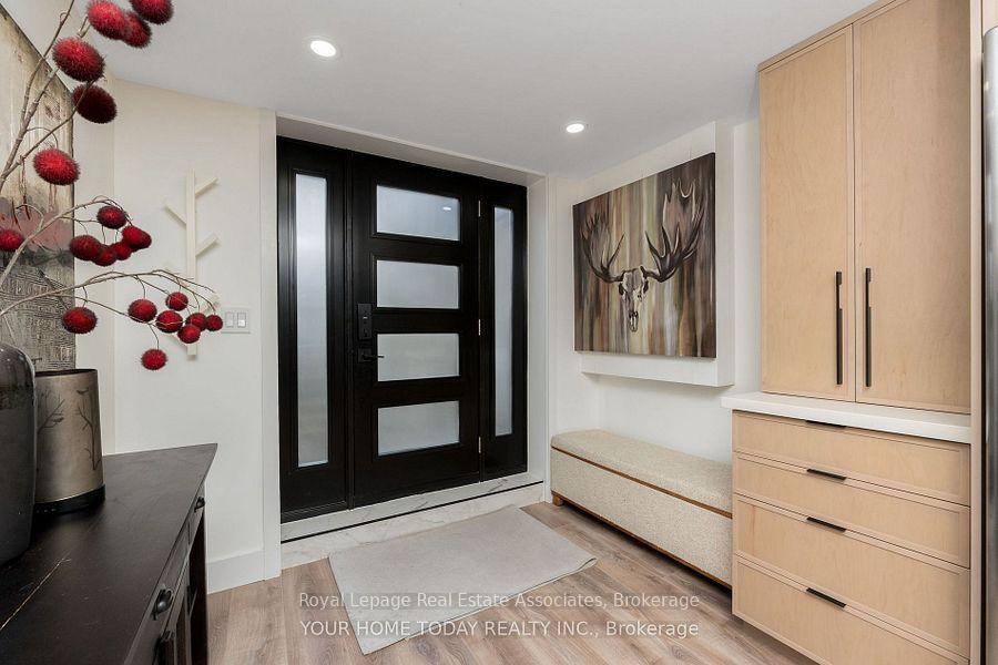 14 Gower Road, Halton Hills, ON L7G 1E5