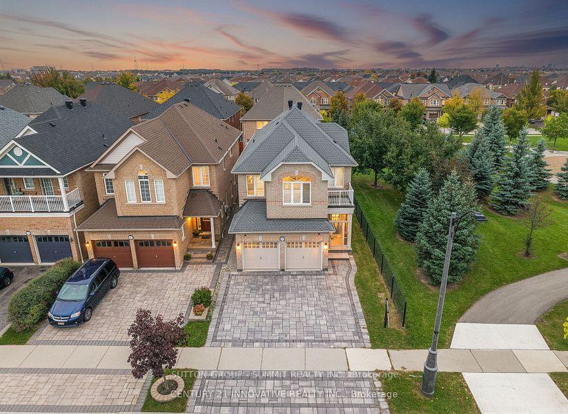3265 Cabano Crescent N, Mississauga, ON L5M 0B9