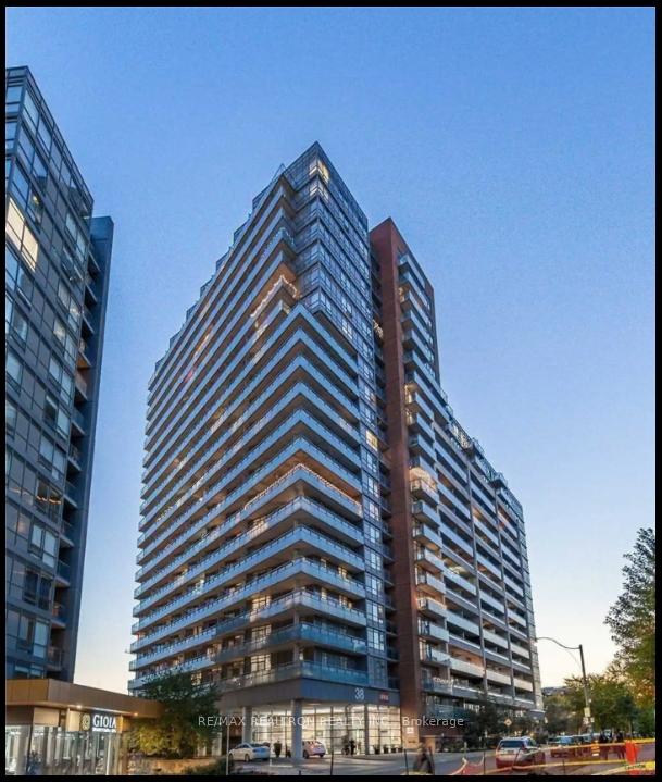 38 Joe Shuster Way 2010, Toronto W01, ON M6K 0A5