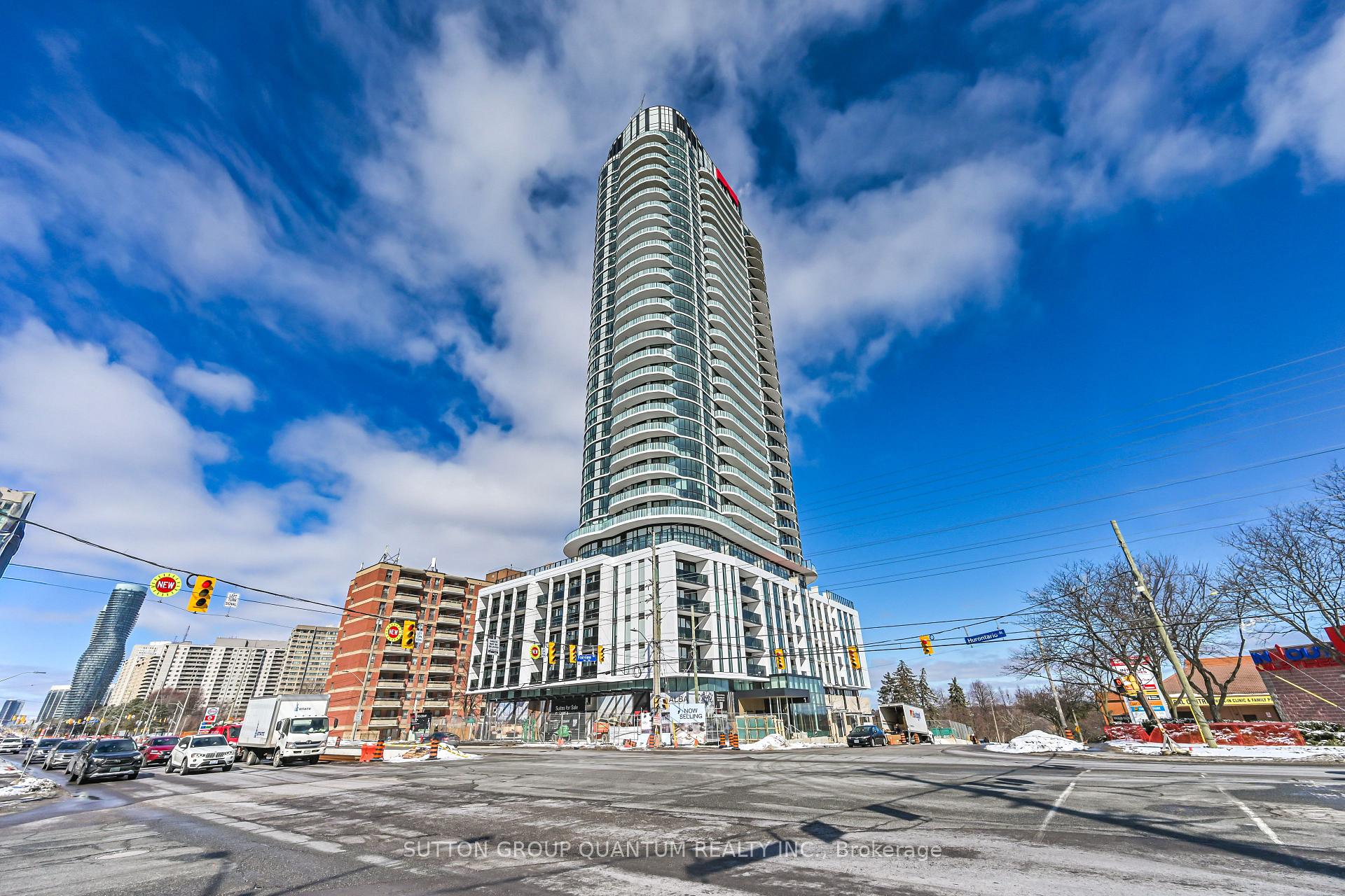 1 Fairview Road E 2707, Mississauga, ON L5A 4C6