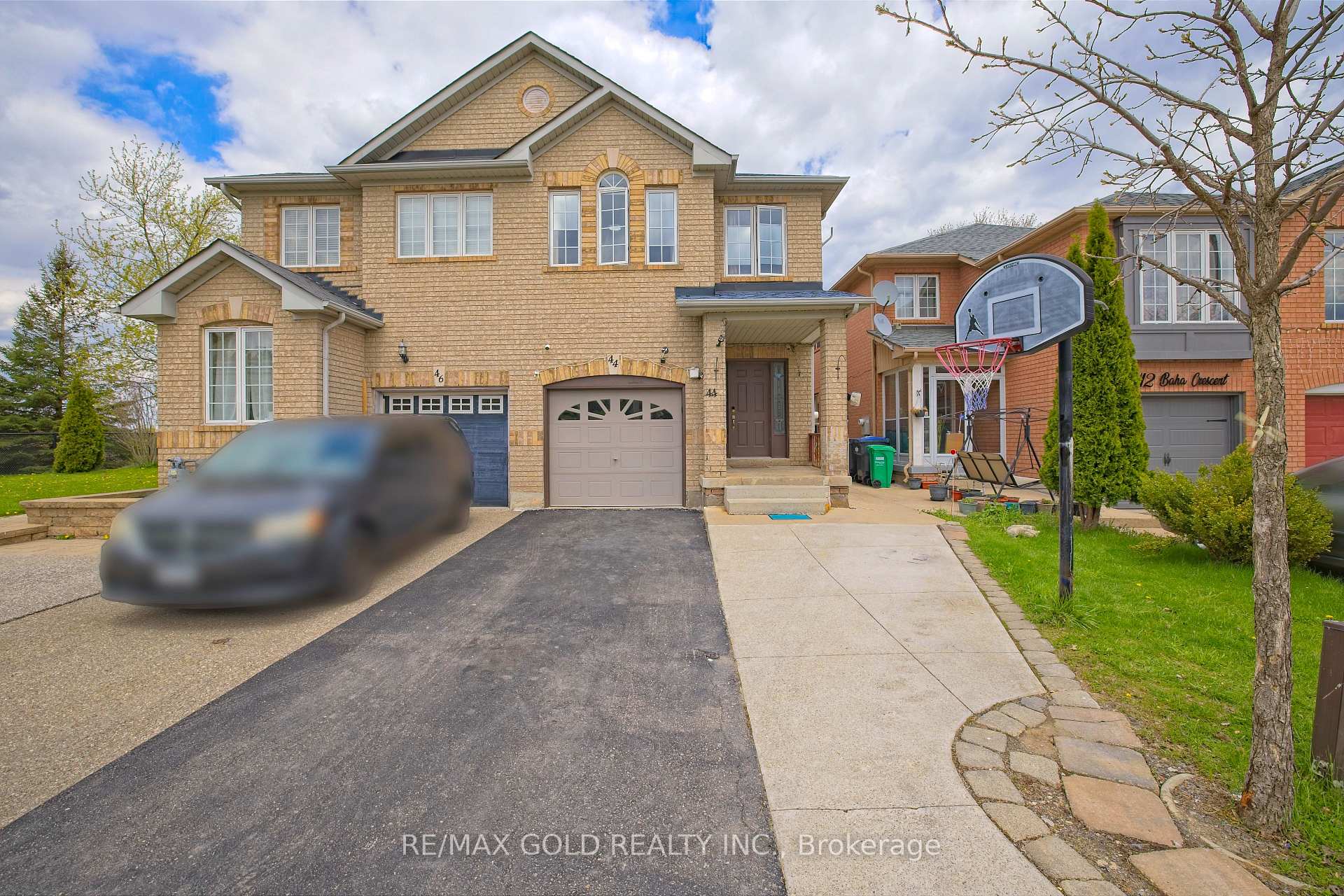 44 Baha Crescent, Brampton, ON L7A 2J3