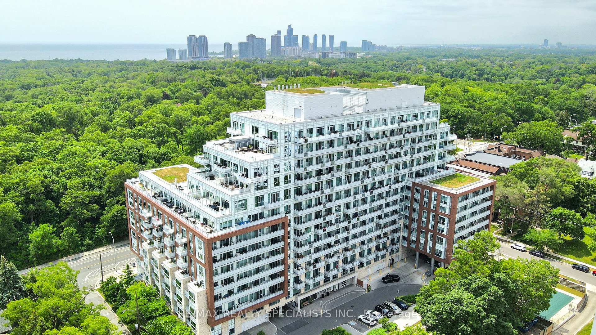 1830 Bloor Street 518, Toronto W02, ON M6P 3K6