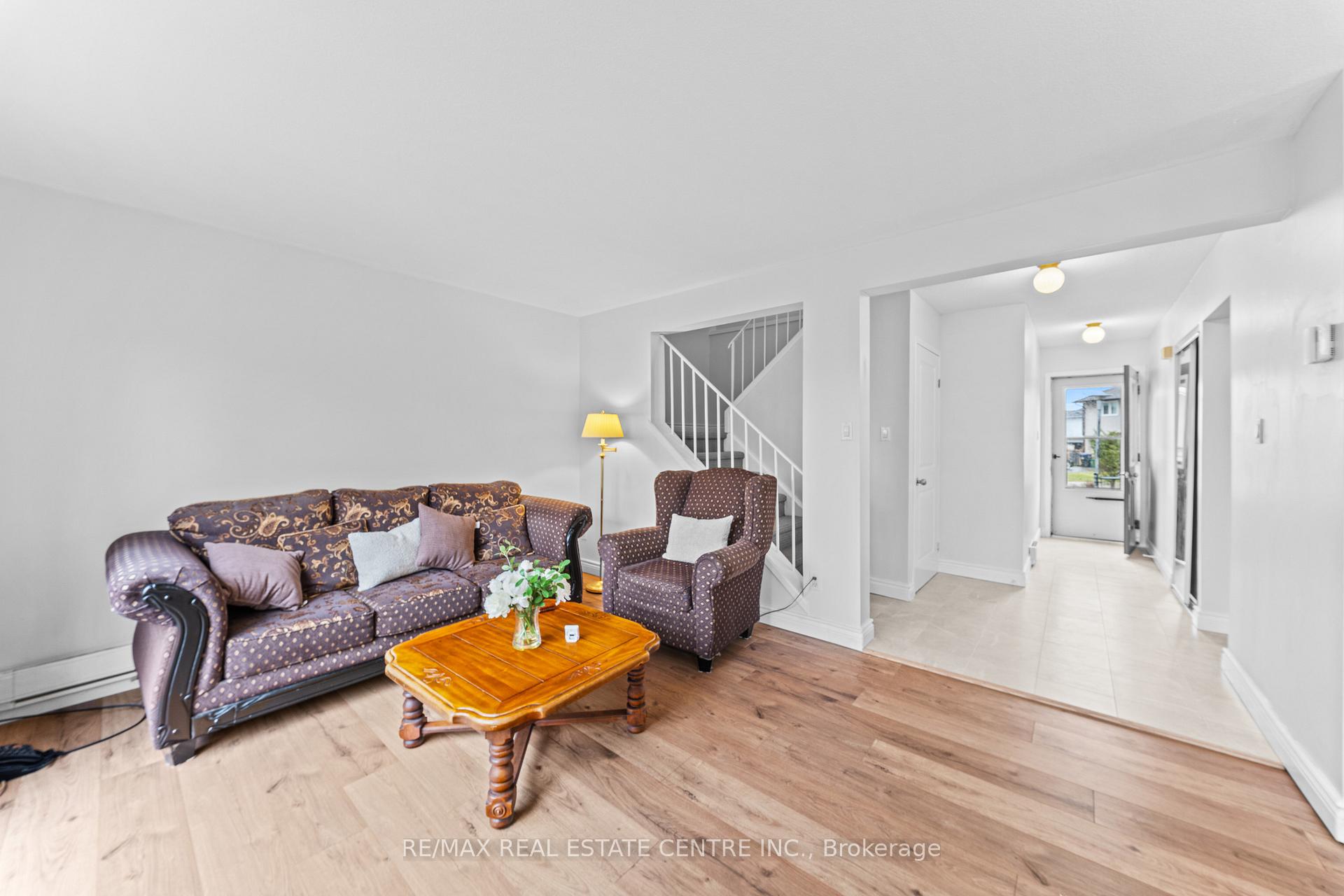 13 Gold Pine Court, Brampton, ON L6S 2K6
