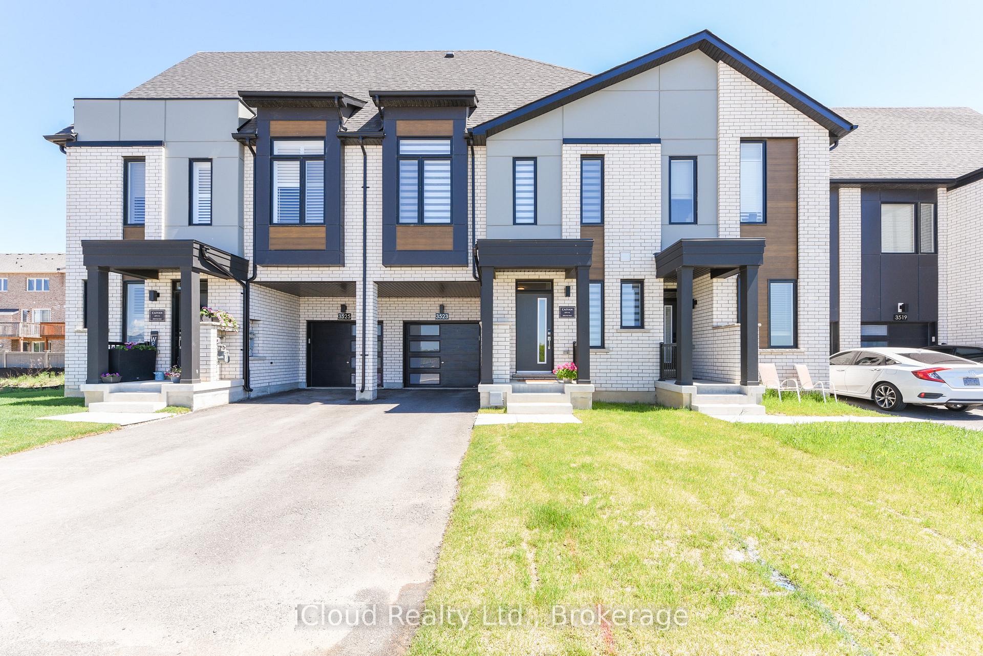 3523 Post Road, Oakville, ON L6H 7W5