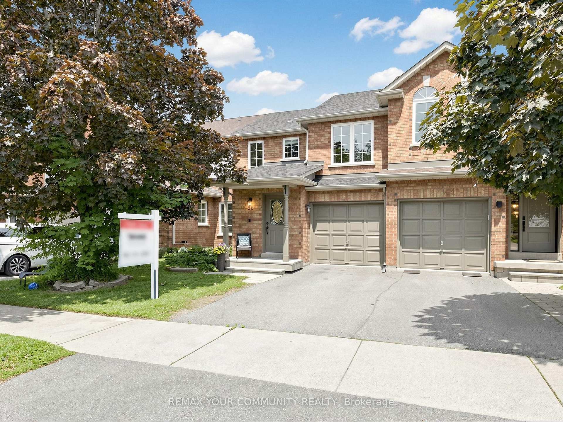 20 Dawson Crescent, Milton, ON L9T 5H8