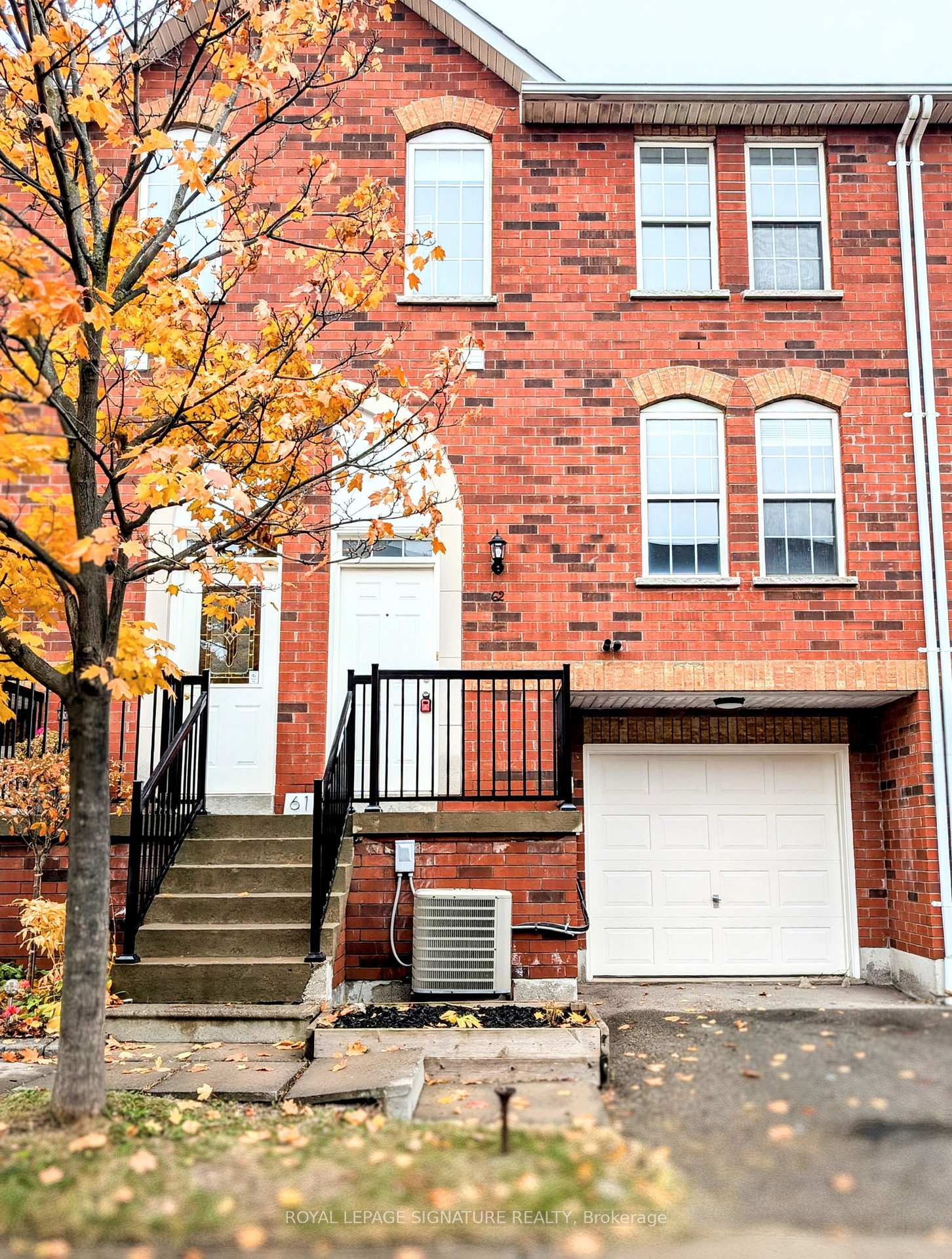 6880 Meadowvale Town Cntr Circle 62, Mississauga, ON L5N 7T4