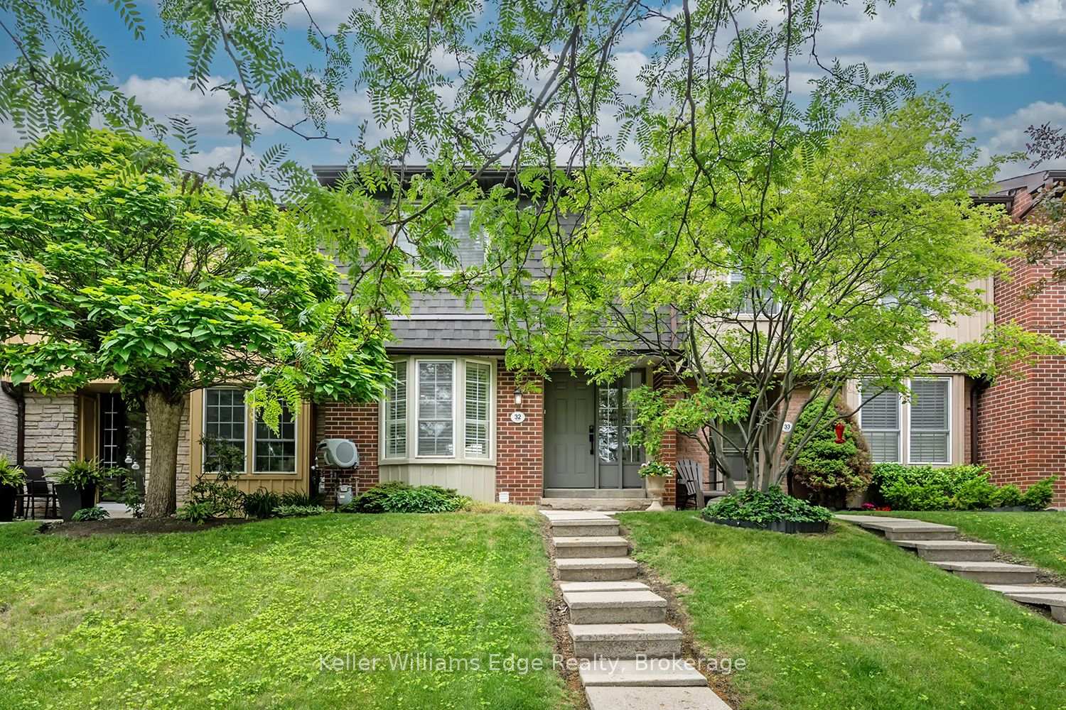 3049 Glencrest Road 32, Burlington, ON L7N 3K1