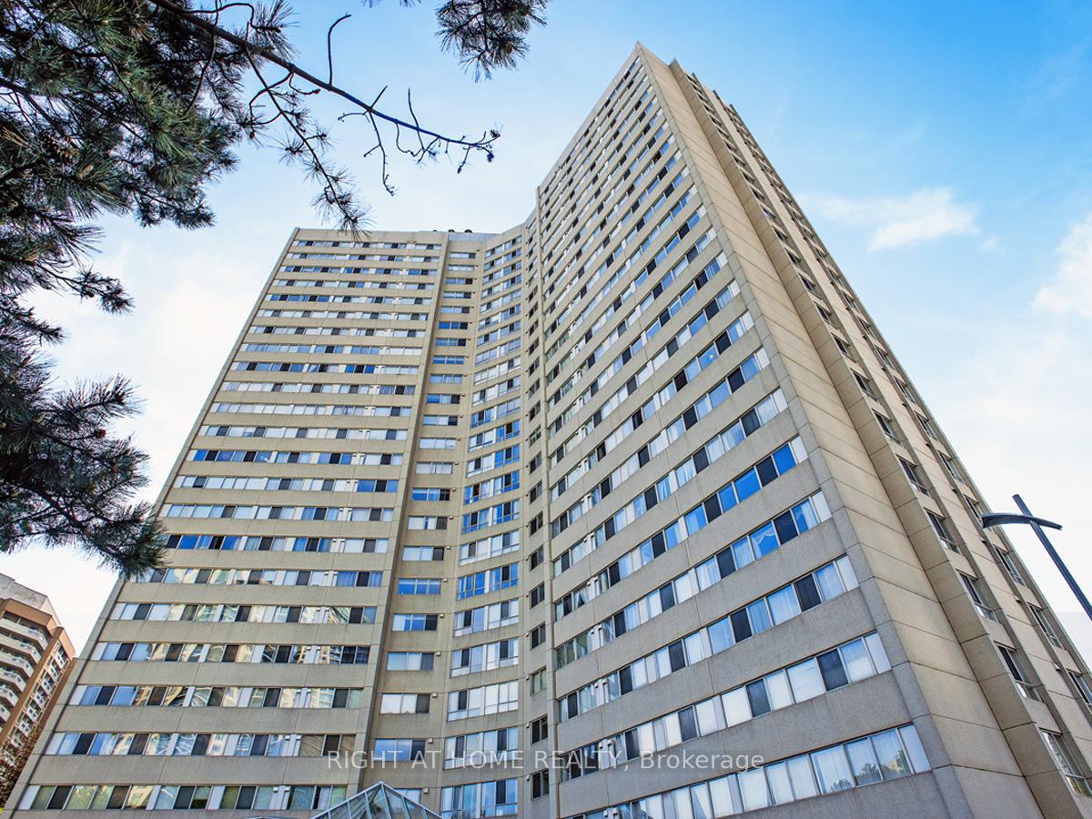 3700 Kaneff Crescent 802, Mississauga, ON L5A 4B8