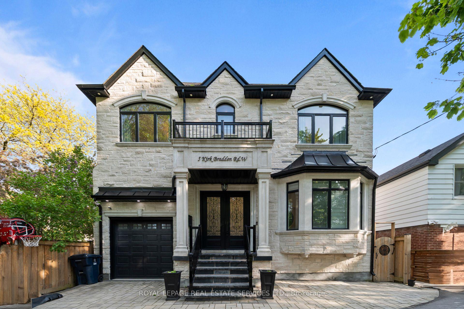 5 Kirk Bradden Road W, Toronto W07, ON M8Y 2G1