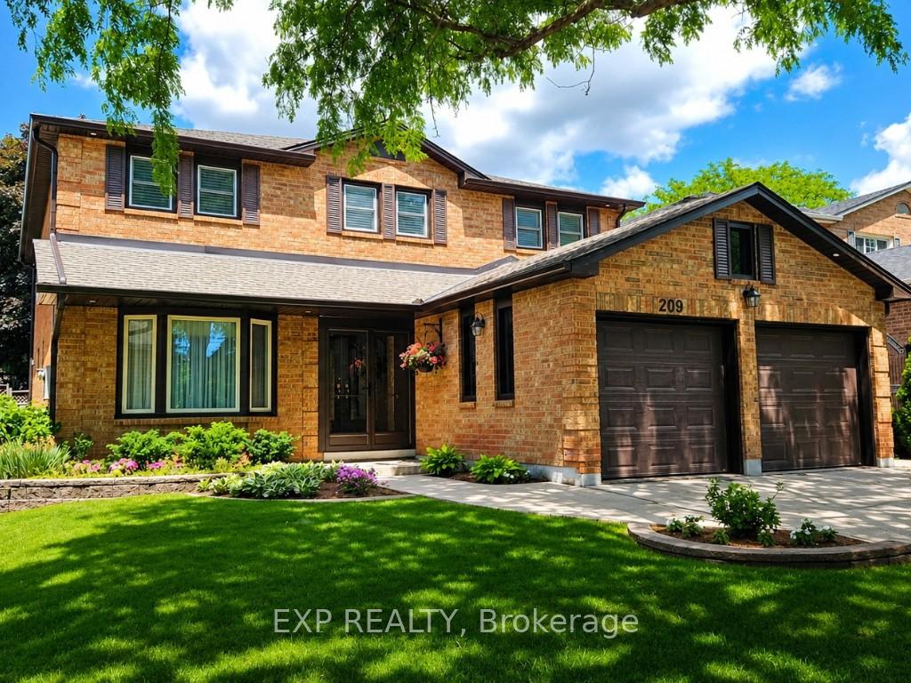 209 Nottingham Drive, Oakville, ON L6H 4H7