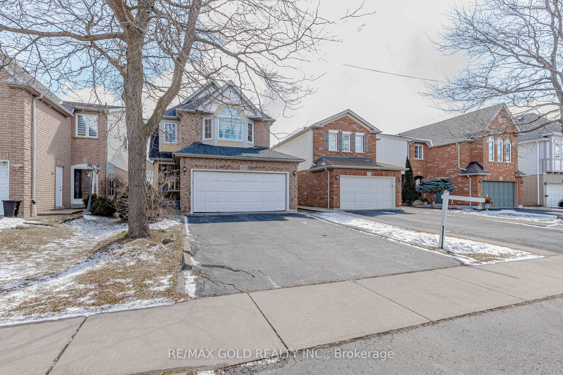 153 SW Cordgrass Crescent, Brampton, ON L6R 2A1