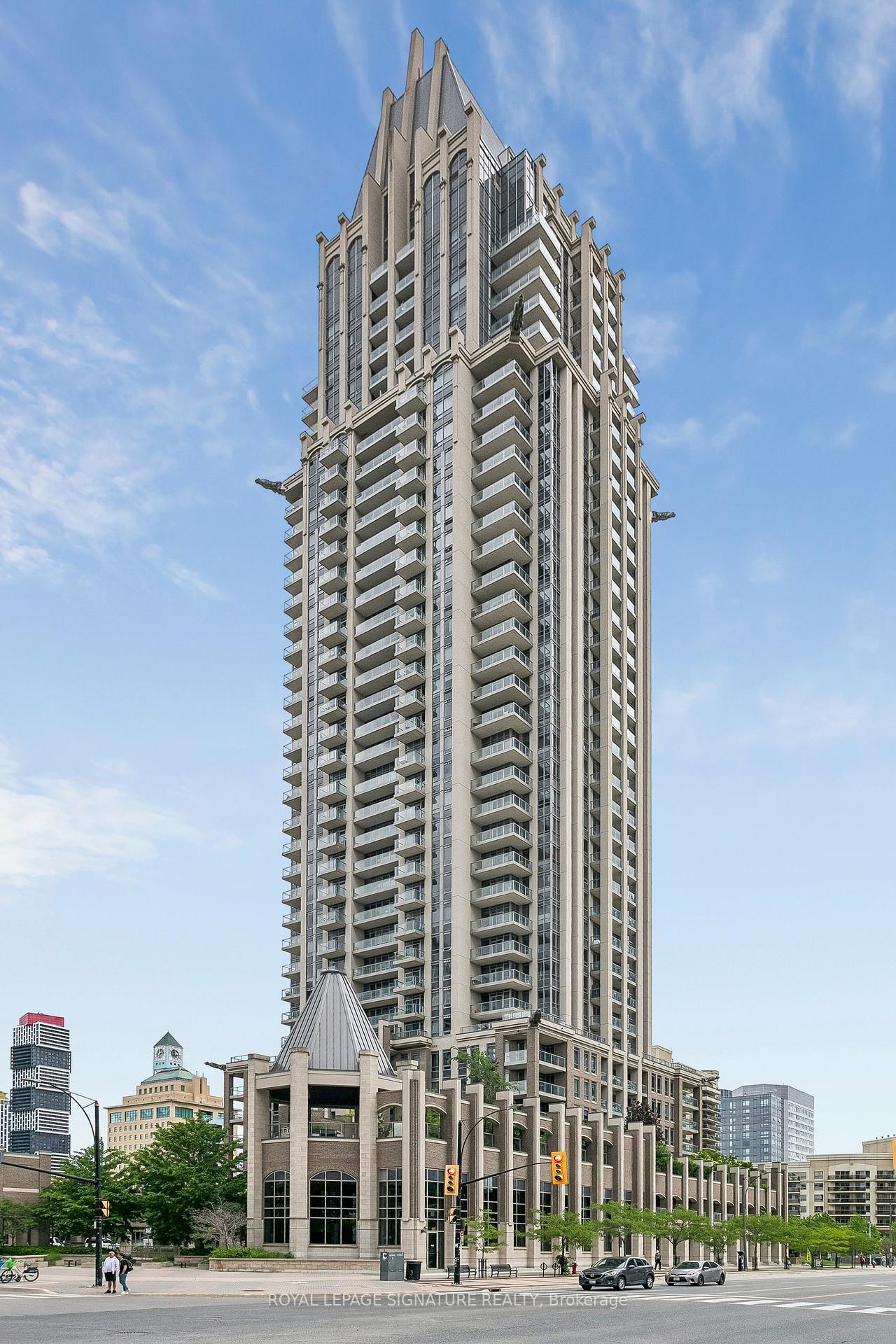 388 Prince of Wales Drive 312, Mississauga, ON L5B 0A1