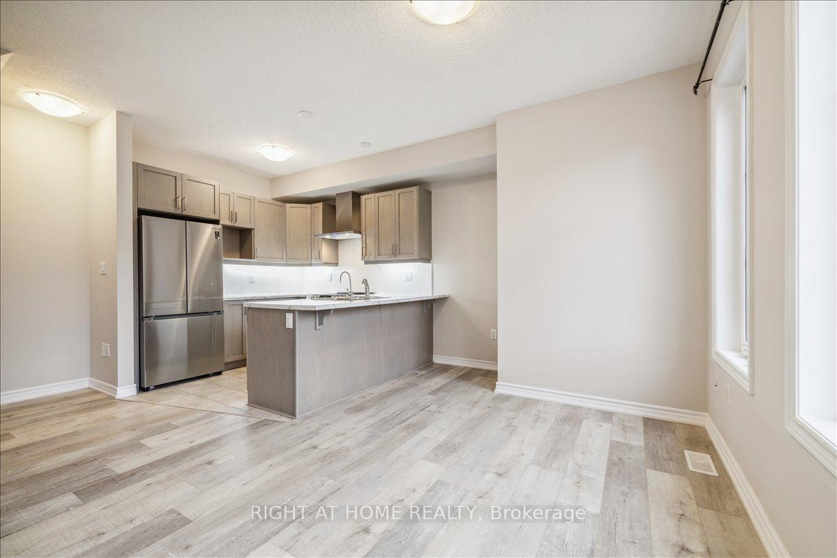445 Ontario Street S 93, Milton, ON L9T 2N2