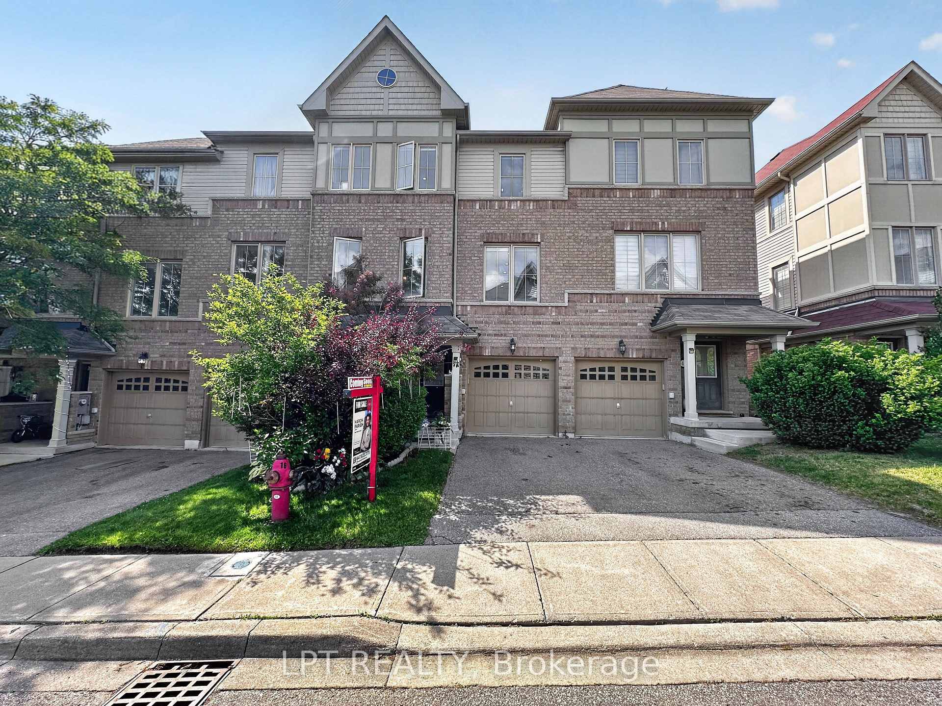 44 Cedar Lake Crescent, Brampton, ON L6Y 0P9