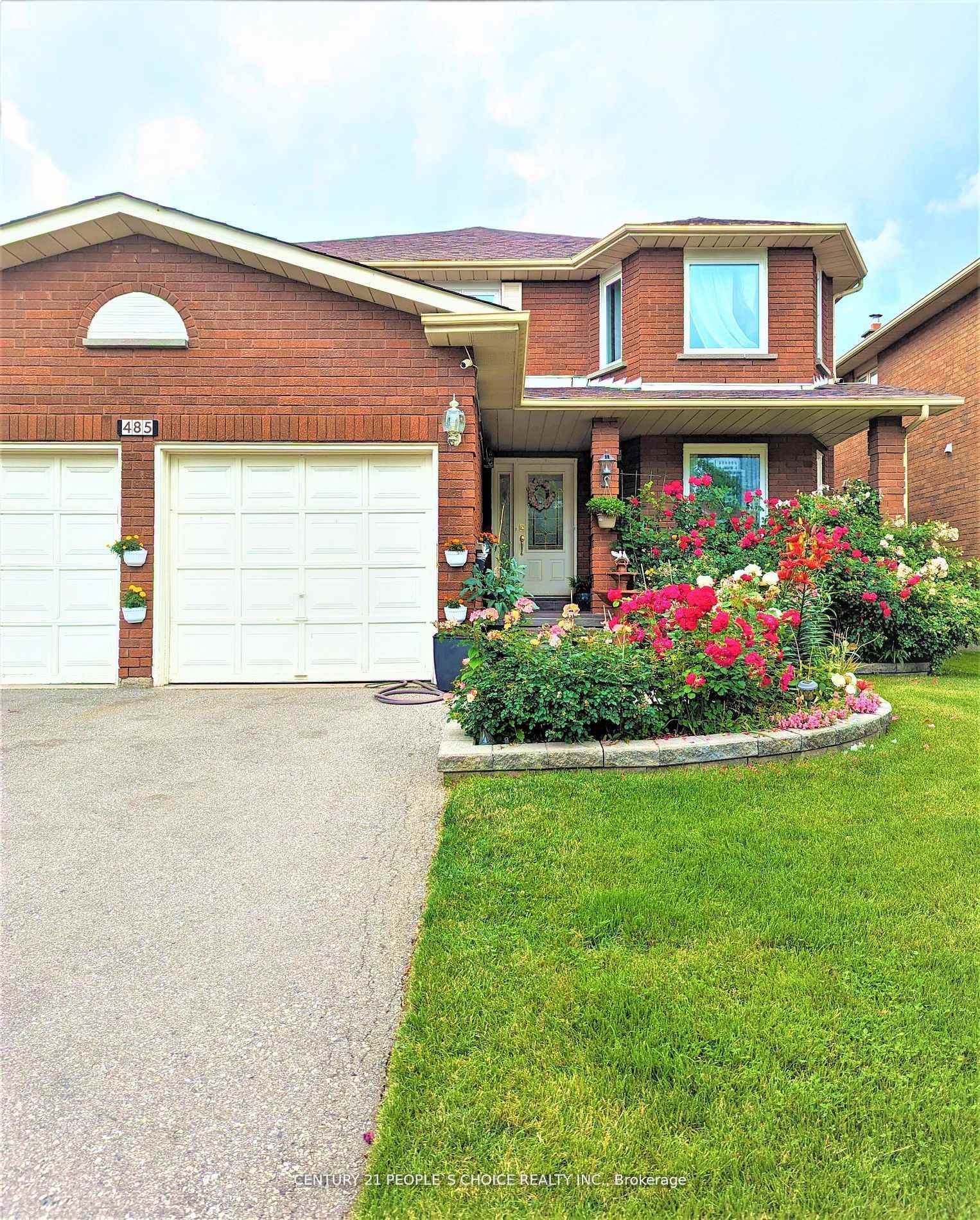 485 Greenpark Crescent Bsmt, Mississauga, ON L5B 3P4