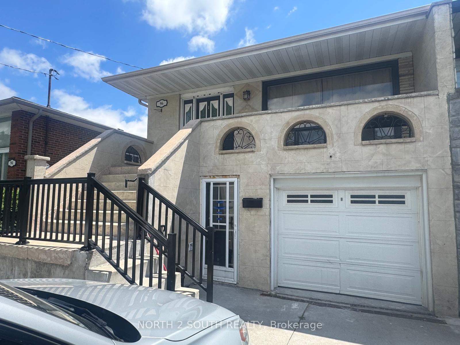 96 Bamford Crescent Bsmt, Toronto W05, ON M3N 1T8