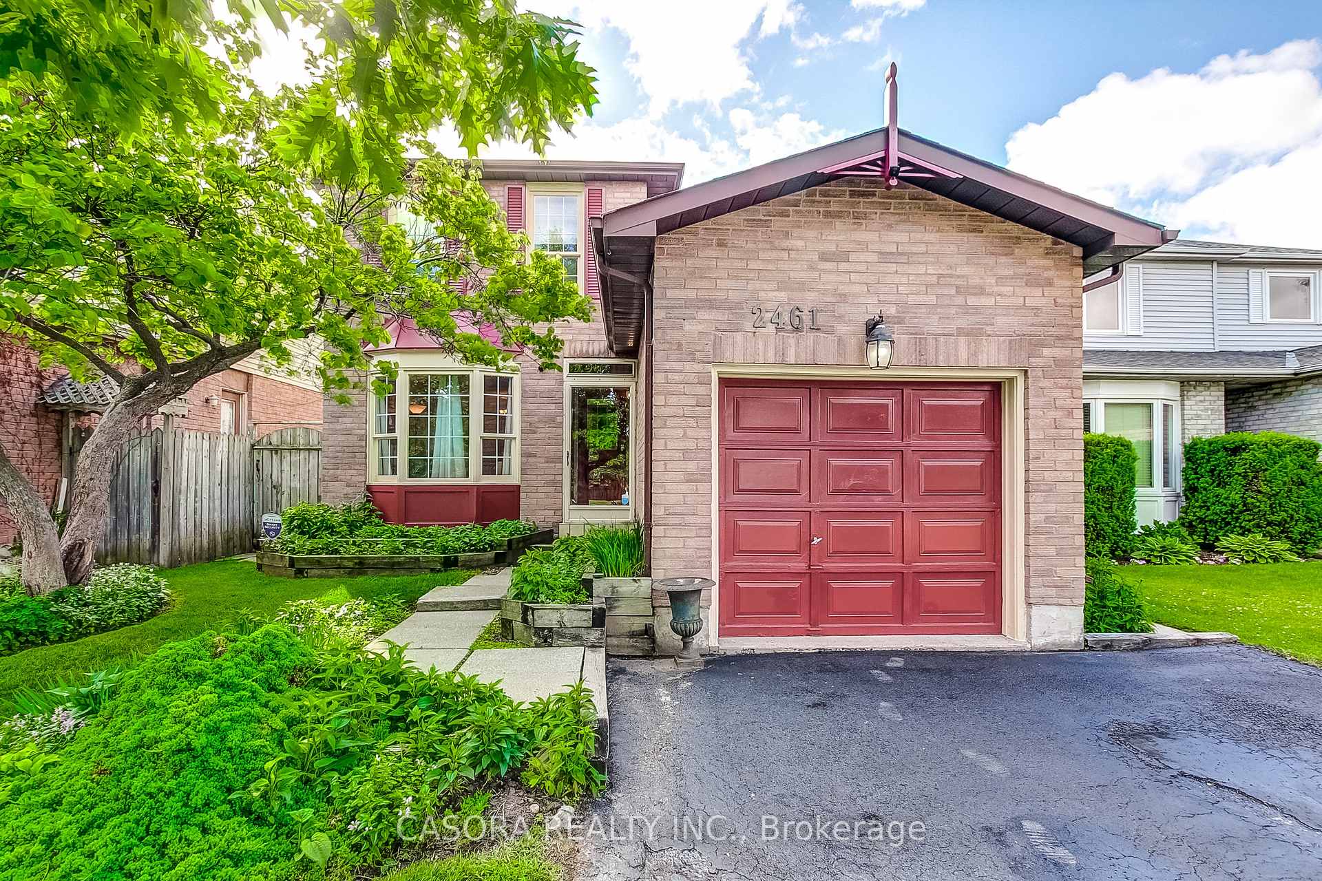 2461 HEADON FOREST Drive, Burlington, ON L7M 3L4