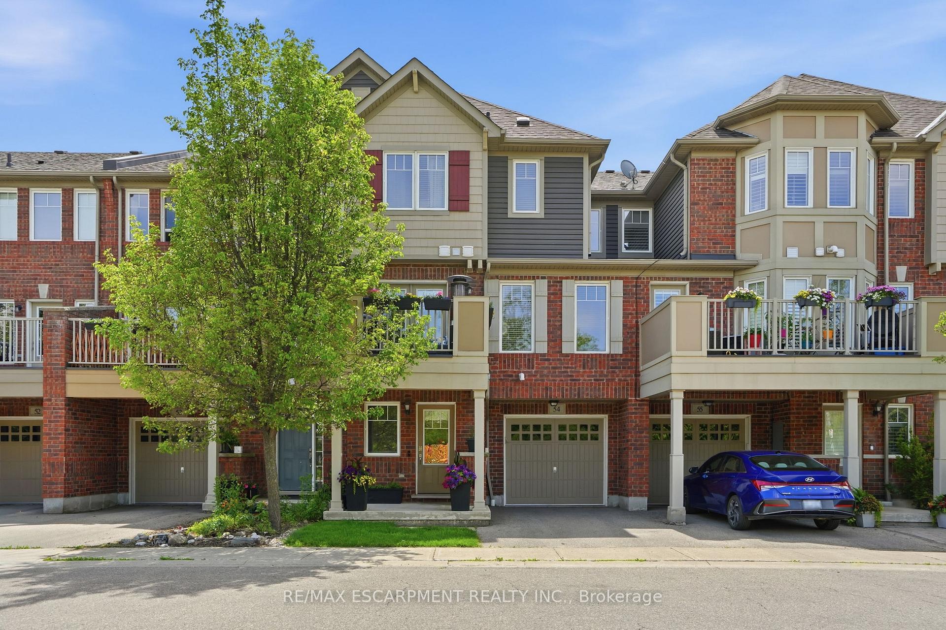 3050 ROTARY Way 54, Burlington, ON L7M 0G8