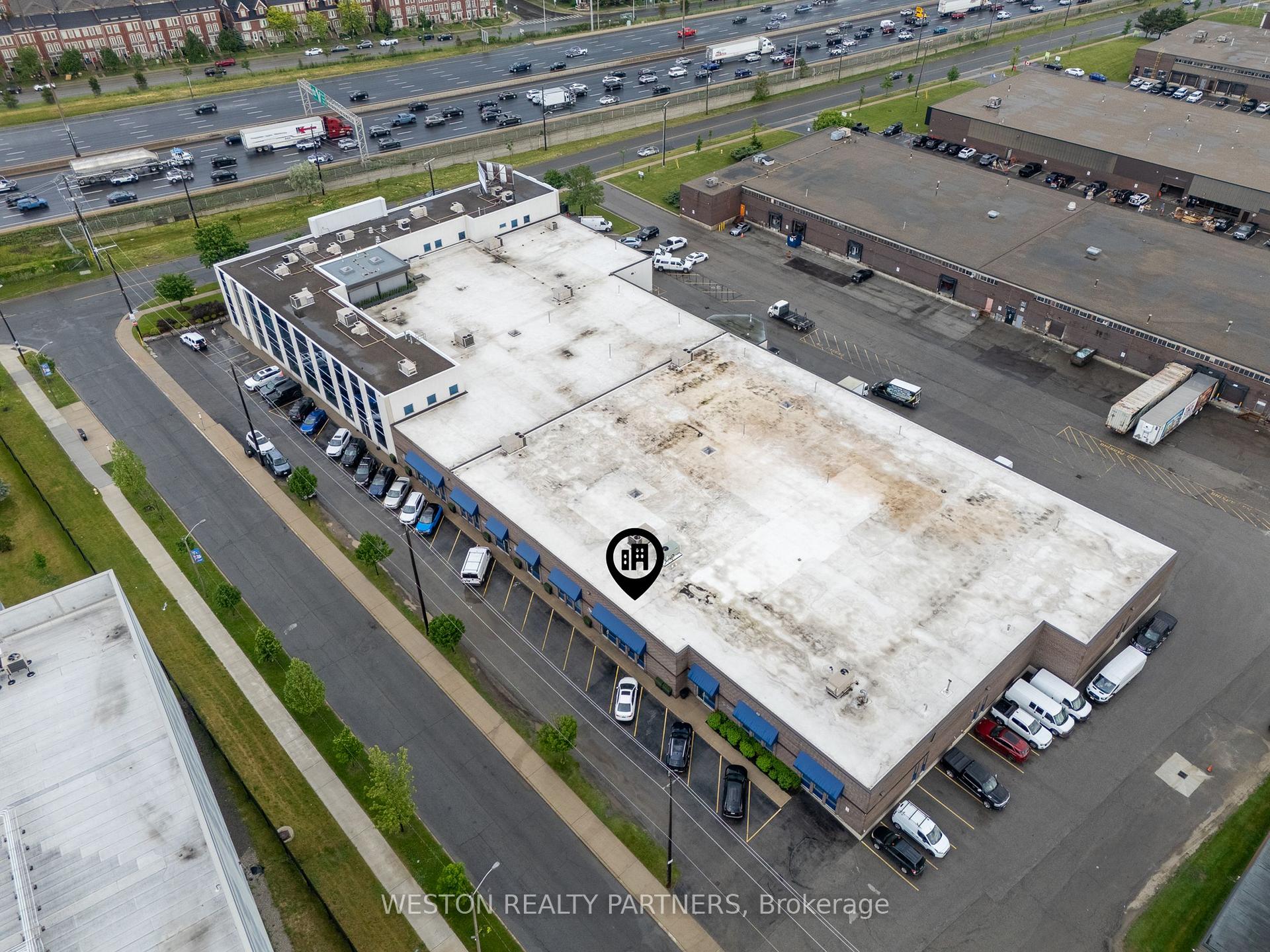 240 Bartor Road 8, Toronto W05, ON M9M 2W6