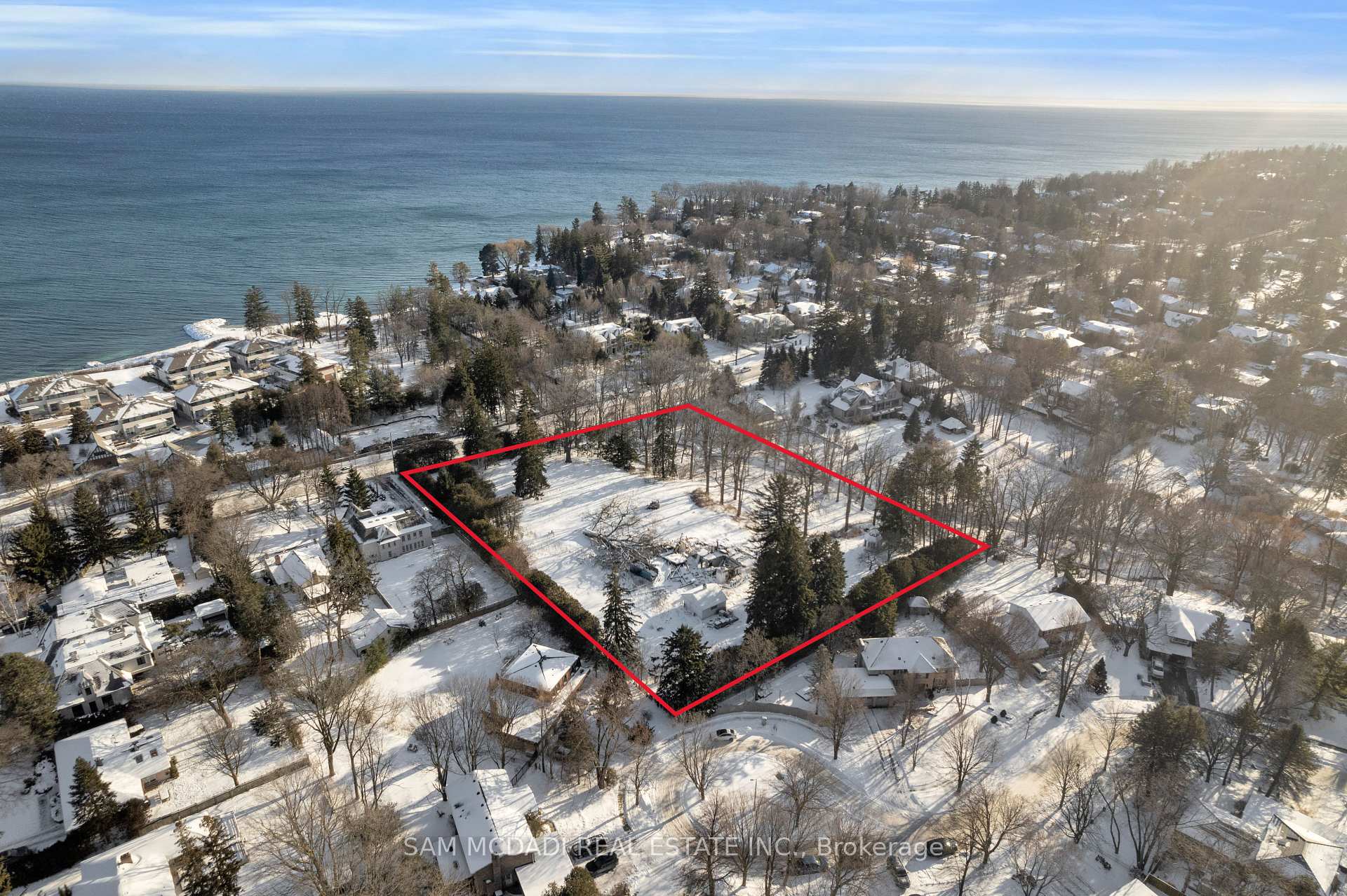 1475 Lakeshore Road E, Oakville, ON L6J 1L9